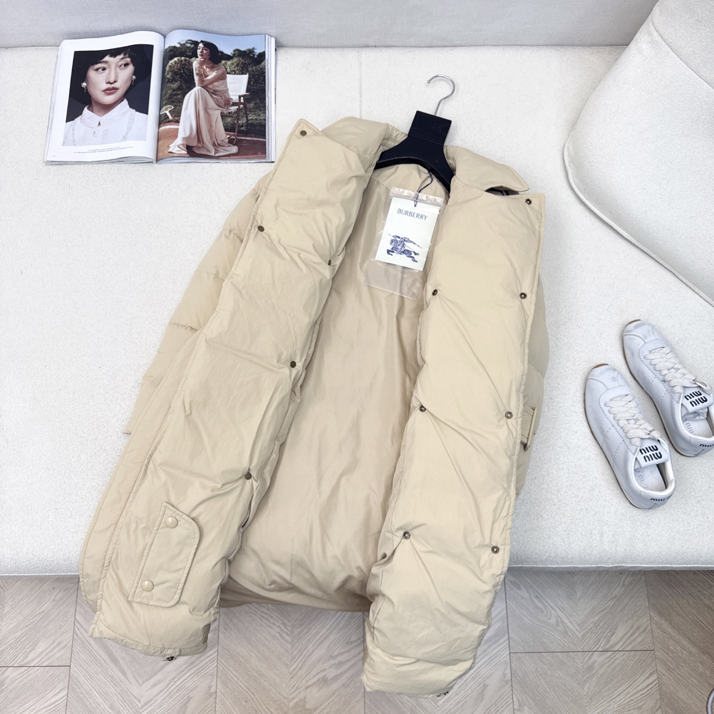 原单品质 BBR 25SS ———秋冬新款经典双排扣翻领长款羽绒服外套 🖤实穿性很高 专柜每年必火的经典