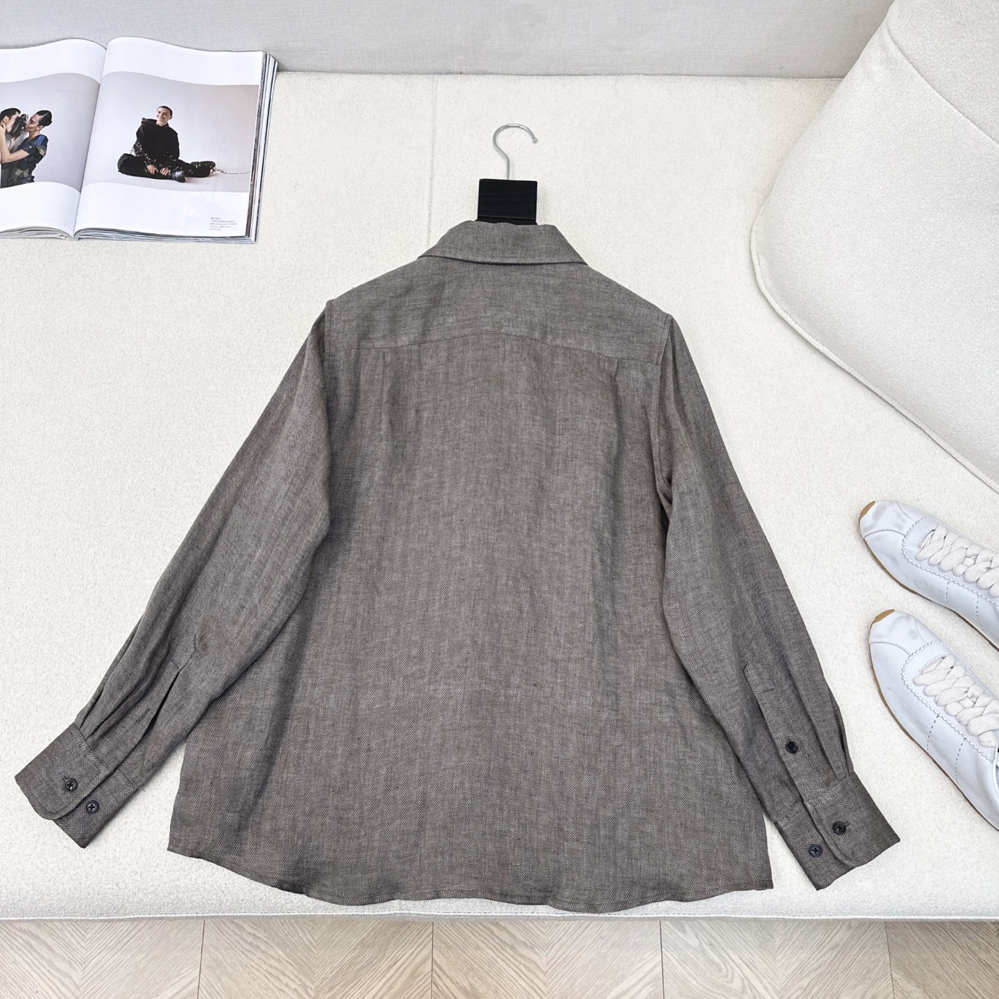 特价🉐️ ❗️现货齐码❗️不退不换❗️高级老钱风穿搭 lp🆕 25Ss————早秋最新款复古人字纹亚麻衬