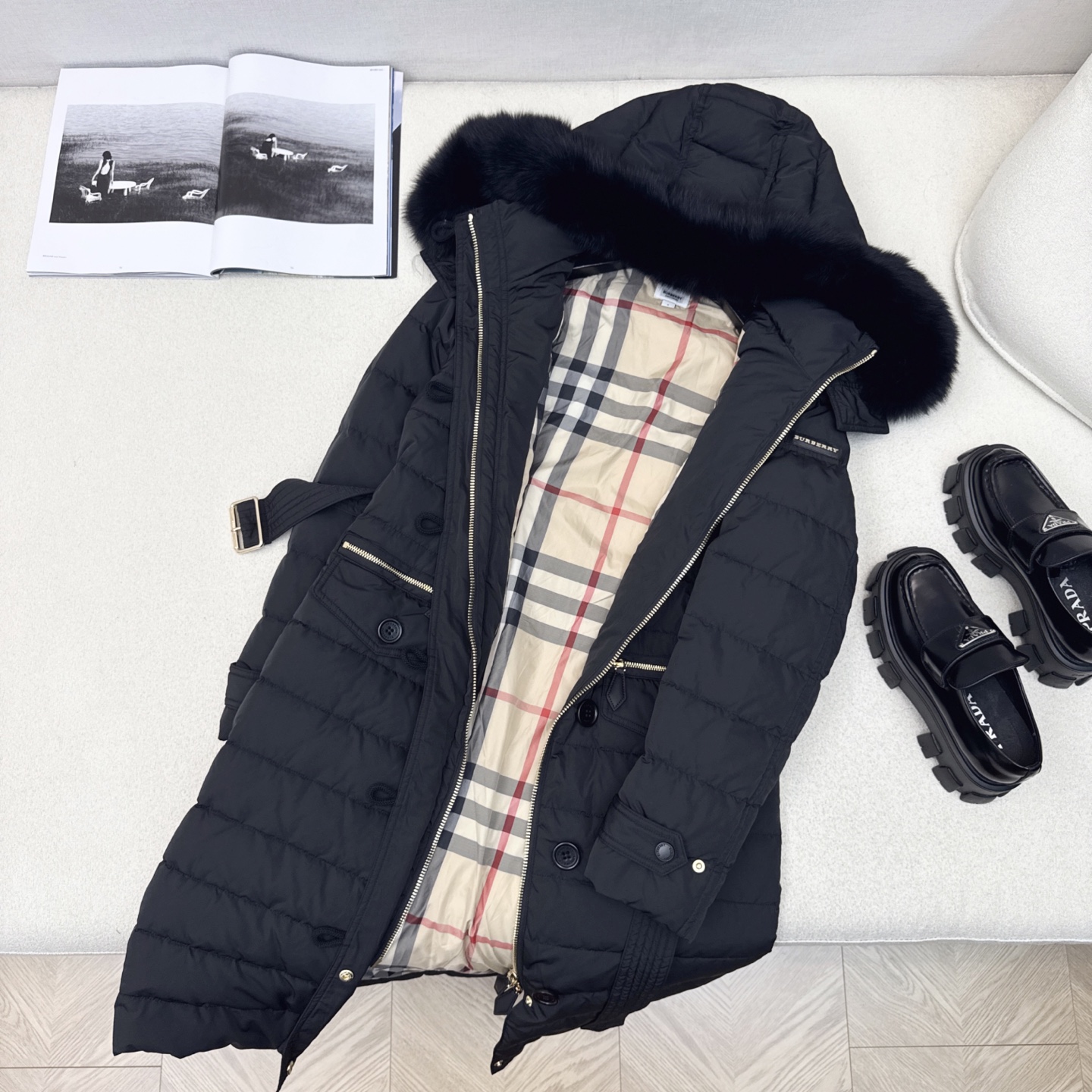 原单品质 BBR 25SS ——— 秋冬新品经典貉子毛领连帽长款羽绒服外套 🖤实穿性很高 专柜每年必火的