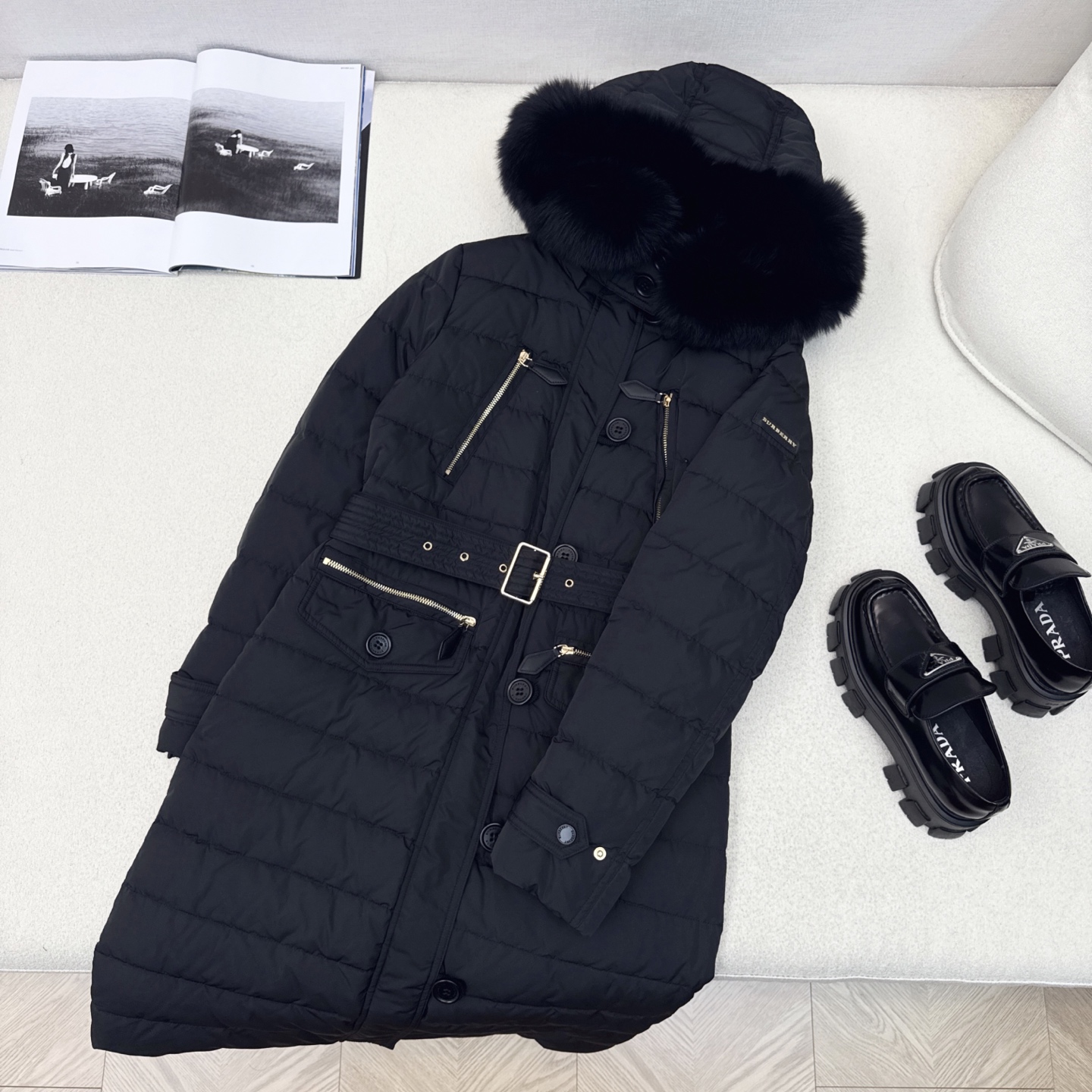 原单品质 BBR 25SS ——— 秋冬新品经典貉子毛领连帽长款羽绒服外套 🖤实穿性很高 专柜每年必火的