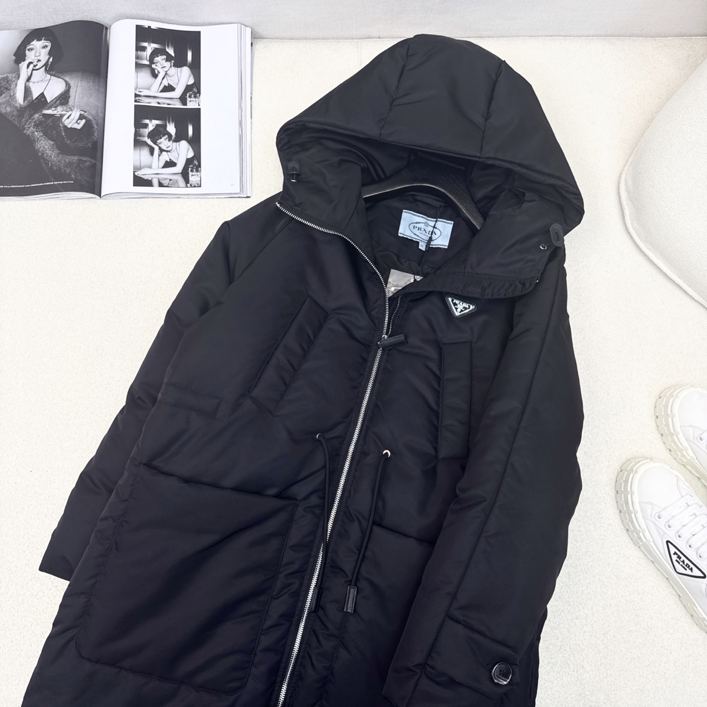 原单品质 PD 25Ss——秋冬新品 抽绳松紧腰连帽长款羽绒服 🖤风格百变保暖帅气 别具一格 爱了 爱了