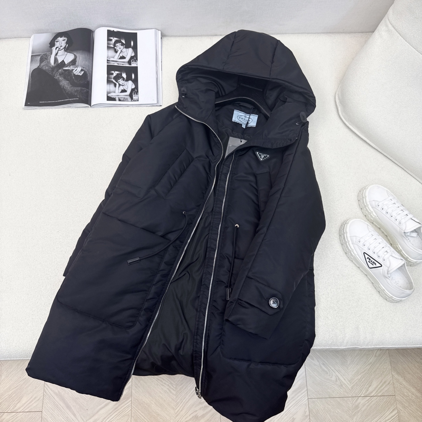 原单品质 PD 25Ss——秋冬新品 抽绳松紧腰连帽长款羽绒服 🖤风格百变保暖帅气 别具一格 爱了 爱了