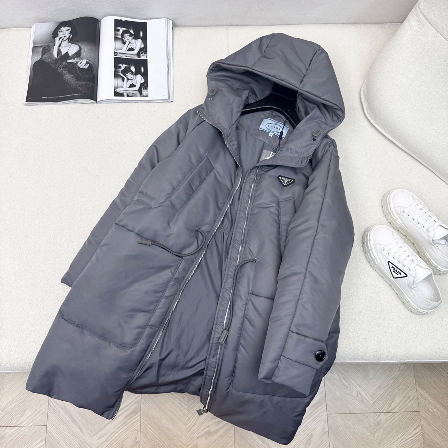 原单品质 PD 25Ss——秋冬新品 抽绳松紧腰连帽长款羽绒服 🖤风格百变保暖帅气 别具一格 爱了 爱了