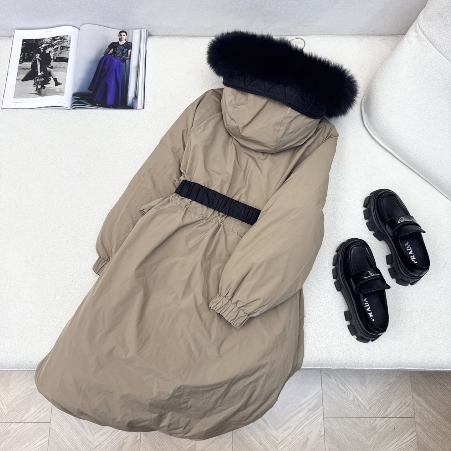 原单品质 Max 25Ss———秋冬最新款超大毛领腰带束腰连帽双面长款羽绒服 🤎 双面🉑️穿～连帽设计简