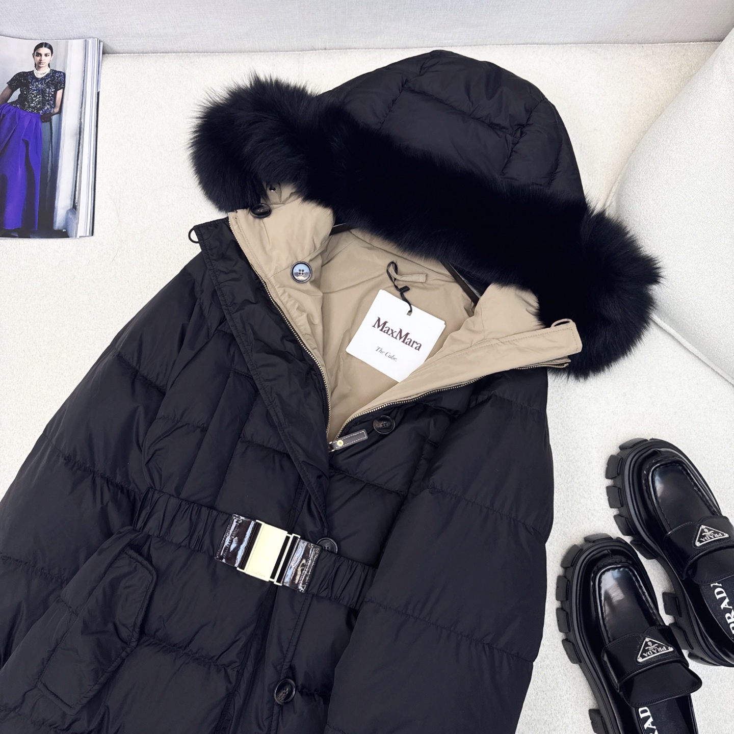 原单品质 Max 25Ss———秋冬最新款超大毛领腰带束腰连帽双面长款羽绒服 🤎 双面🉑️穿～连帽设计简
