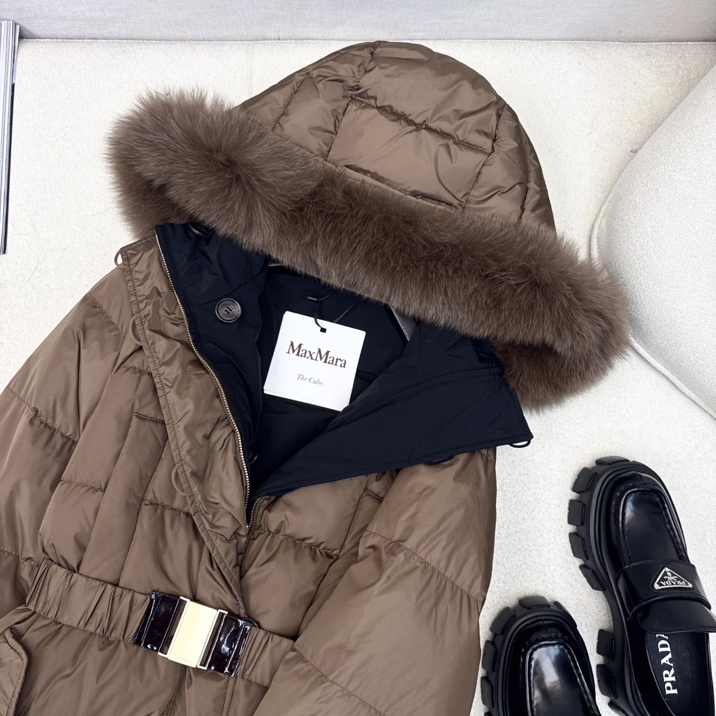 原单品质 Max 25Ss———秋冬最新款超大毛领腰带束腰连帽双面长款羽绒服 🤎 双面🉑️穿～连帽设计简