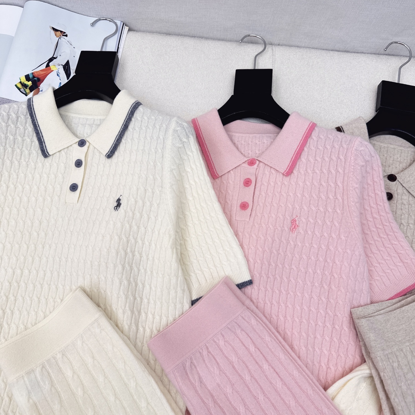 独家款 RL 25Ss———早秋最新款针织套装💗撞色polo翻领麻花毛衣+松紧腰直筒裤 精致美感 整体给