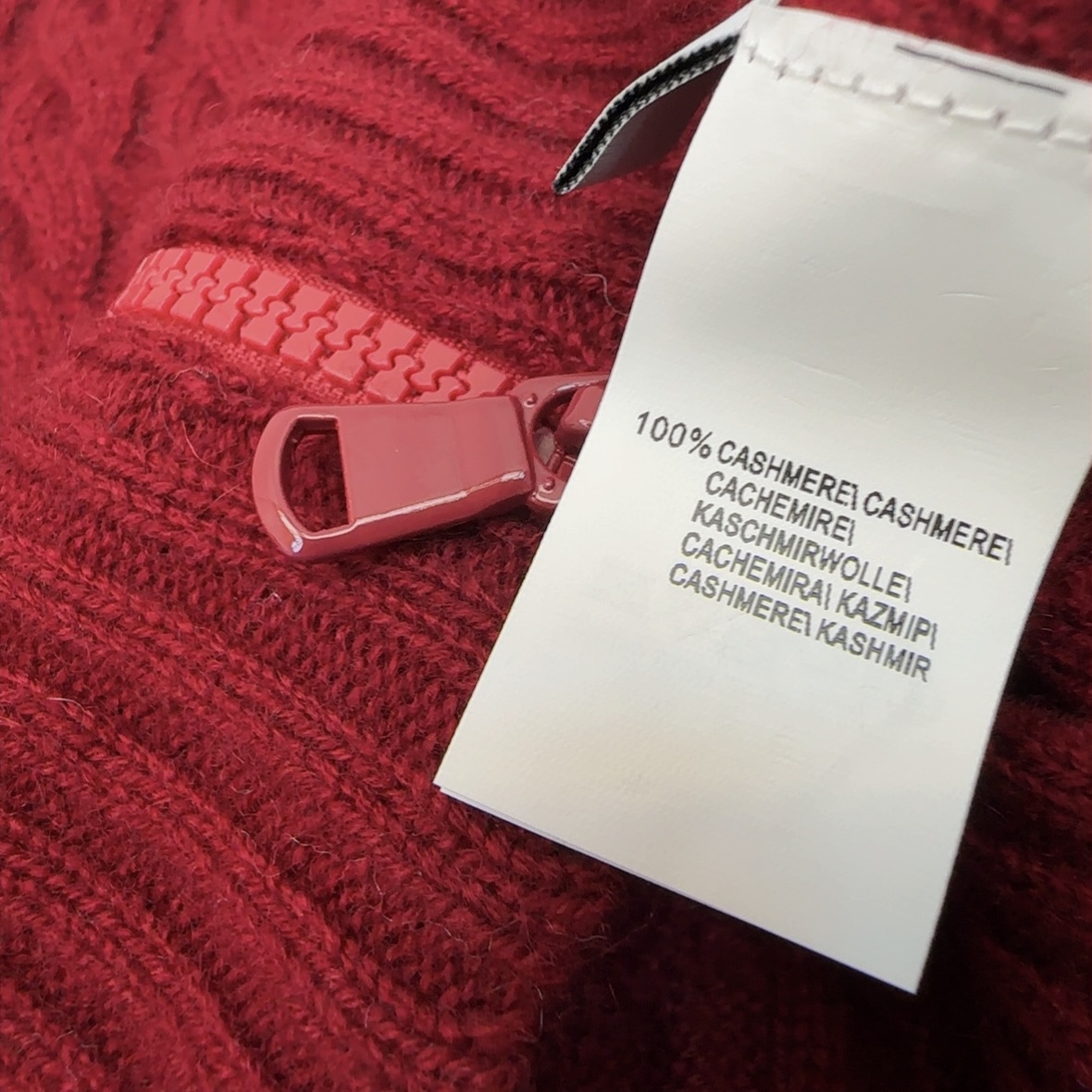 温网穿搭 Bc 25Ss————秋冬最新款徽标装饰羊绒拉链外套 ♥️减龄学院风配色条纹 经典翻领 双开拉