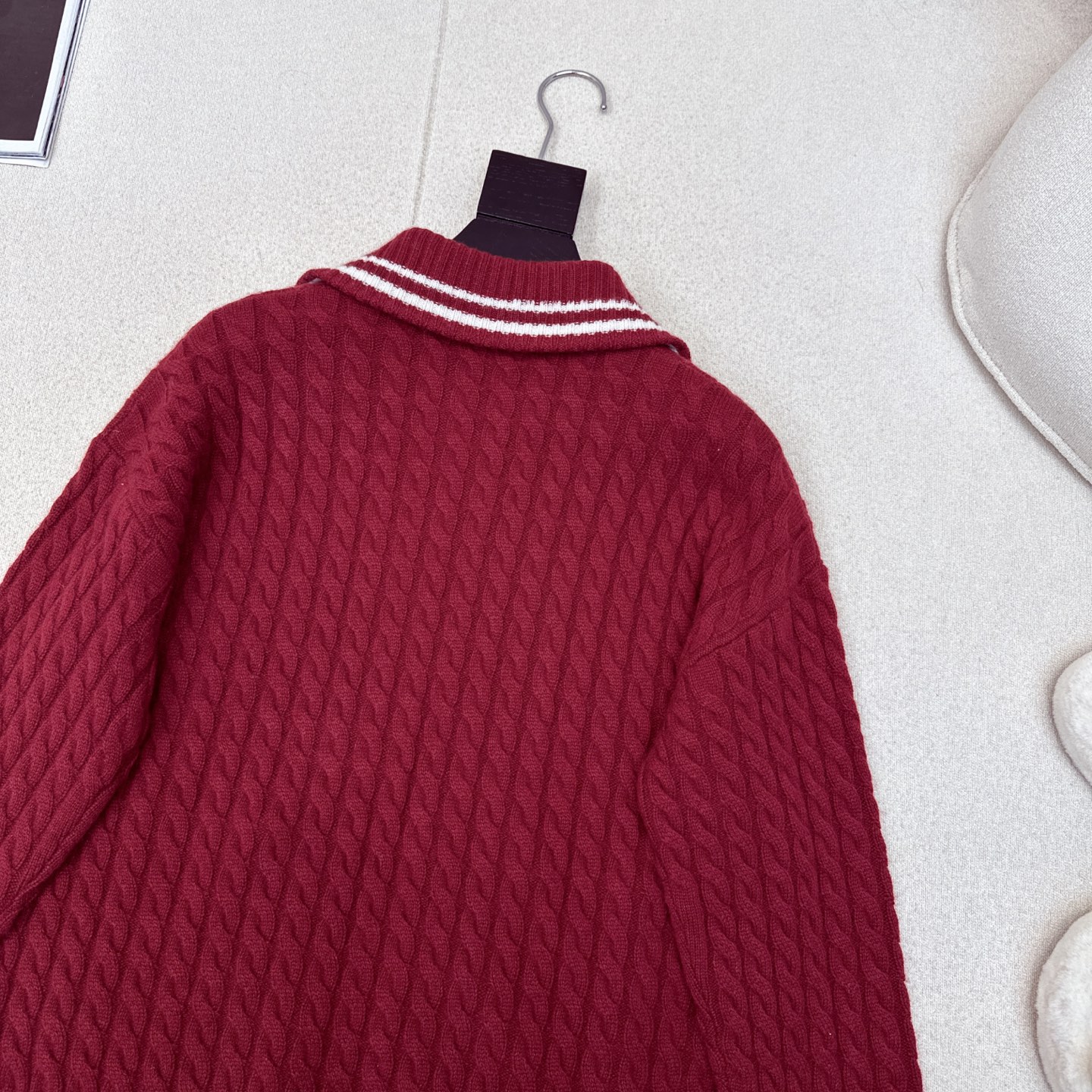 温网穿搭 Bc 25Ss————秋冬最新款徽标装饰羊绒拉链外套 ♥️减龄学院风配色条纹 经典翻领 双开拉