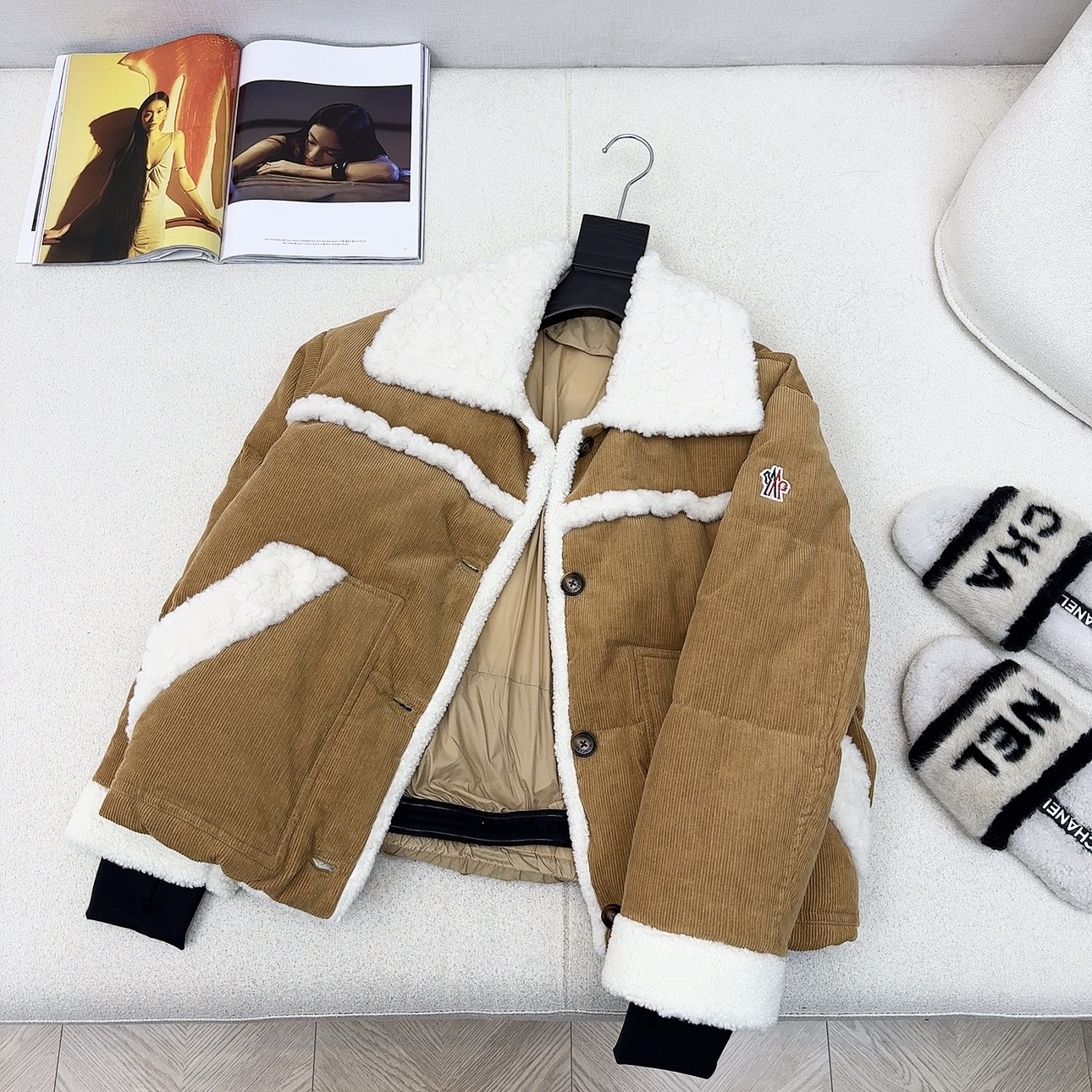 原单品质 Mc 25Ss————秋冬最新款拼接环保羊羔毛羽绒服外套 🤍定制环保羊羔毛面料软糯细腻 减龄少