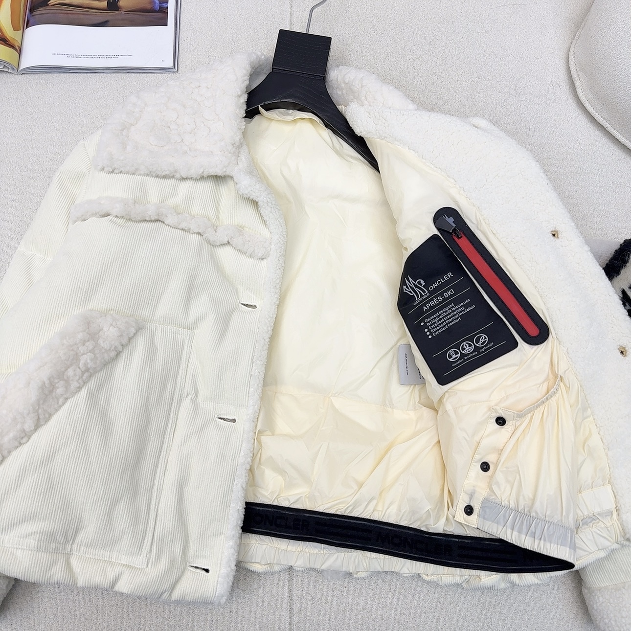 原单品质 Mc 25Ss————秋冬最新款拼接环保羊羔毛羽绒服外套 🤍定制环保羊羔毛面料软糯细腻 减龄少