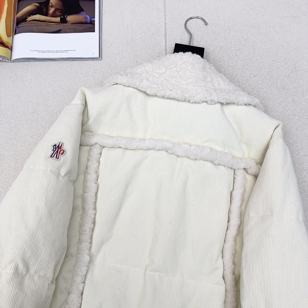 原单品质 Mc 25Ss————秋冬最新款拼接环保羊羔毛羽绒服外套 🤍定制环保羊羔毛面料软糯细腻 减龄少