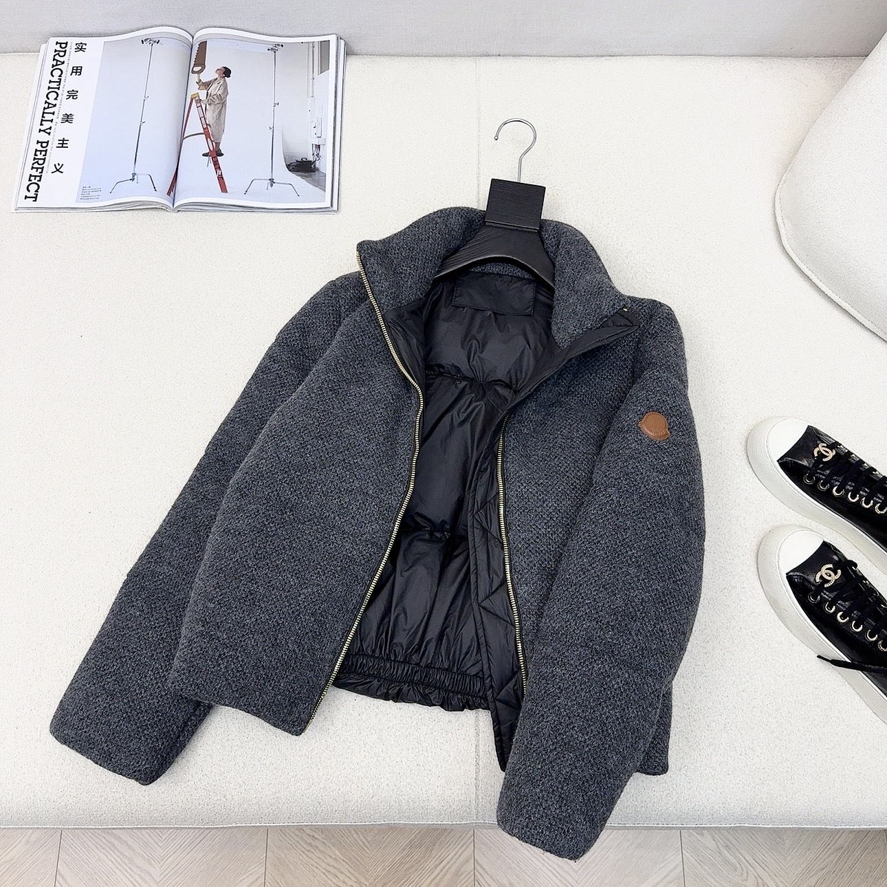 原单品质 MC 25Ss———秋冬新品官网新配色短款立领羽绒服外套 🩶立体剪裁版型设计 时髦又帅气 国标