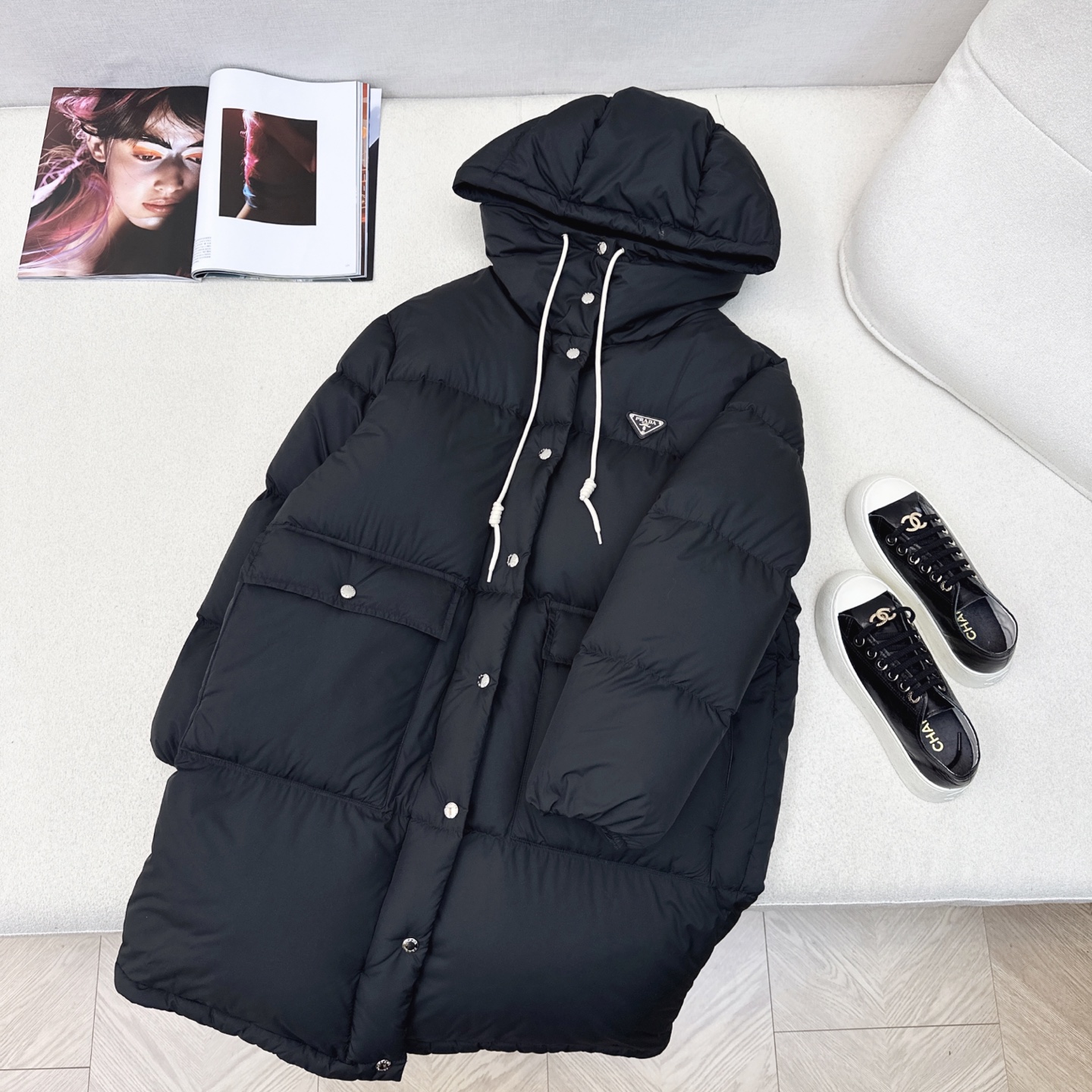 Prada Women's Hooded Long Puffer Coat Winter Warm Duck Down Jacket 1 i1756010507020 7929 0 0