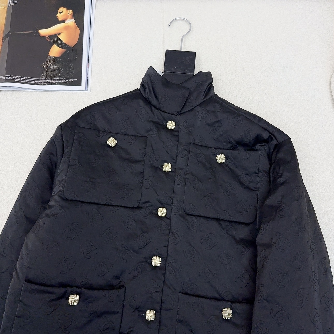 独家首发 C家 25Ss———秋冬最新款 Coco女孩穿搭黑白拼色立领棉服外套🖤本季最佳必入绝绝子 原版