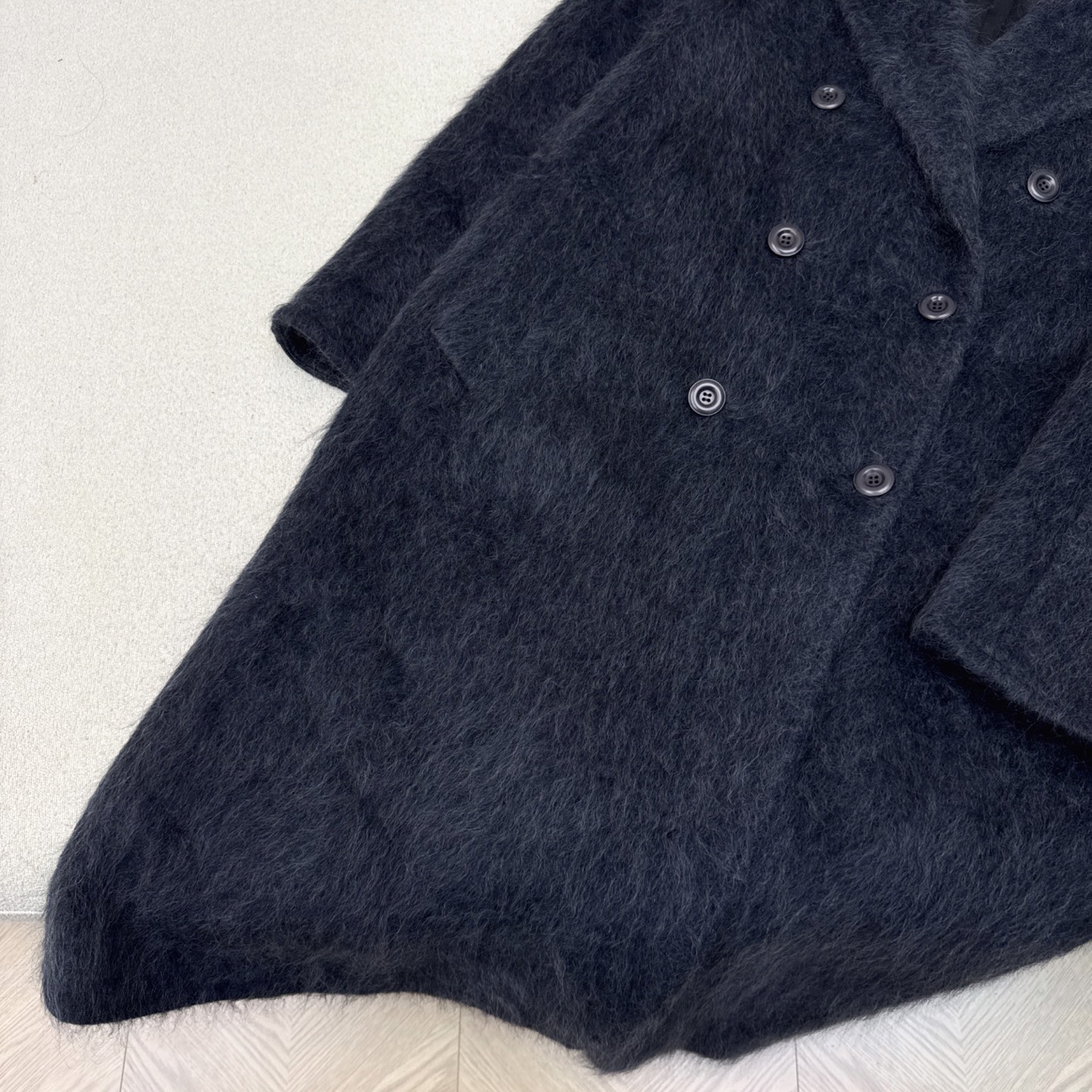 爆单款 Max 25Ss————秋冬最新款极简高级长款大衣 🩶气质感在线 简约时髦不失设计感 西装翻领设