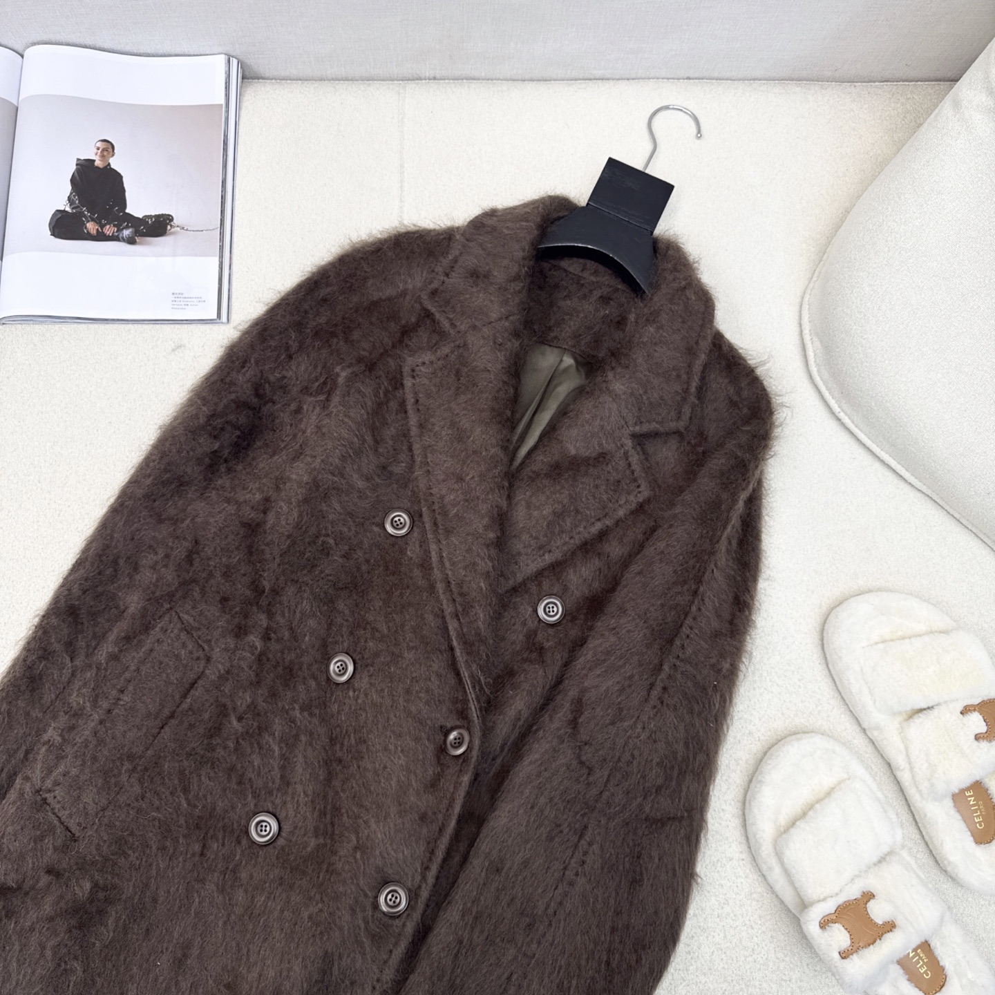 爆单款 Max 25Ss————秋冬最新款极简高级长款大衣 🩶气质感在线 简约时髦不失设计感 西装翻领设