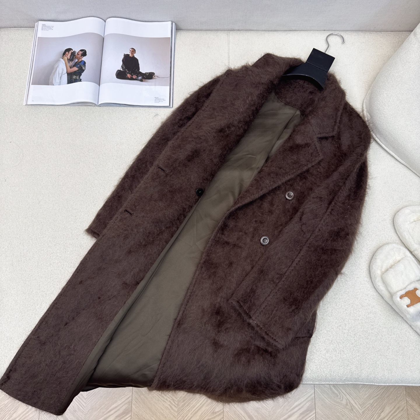 爆单款 Max 25Ss————秋冬最新款极简高级长款大衣 🩶气质感在线 简约时髦不失设计感 西装翻领设