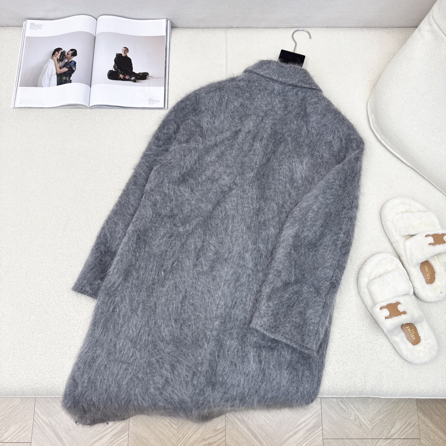 爆单款 Max 25Ss————秋冬最新款极简高级长款大衣 🩶气质感在线 简约时髦不失设计感 西装翻领设