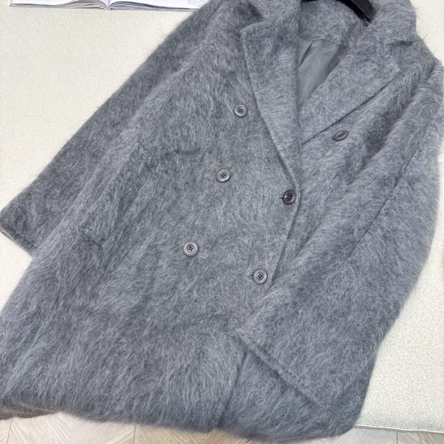 爆单款 Max 25Ss————秋冬最新款极简高级长款大衣 🩶气质感在线 简约时髦不失设计感 西装翻领设