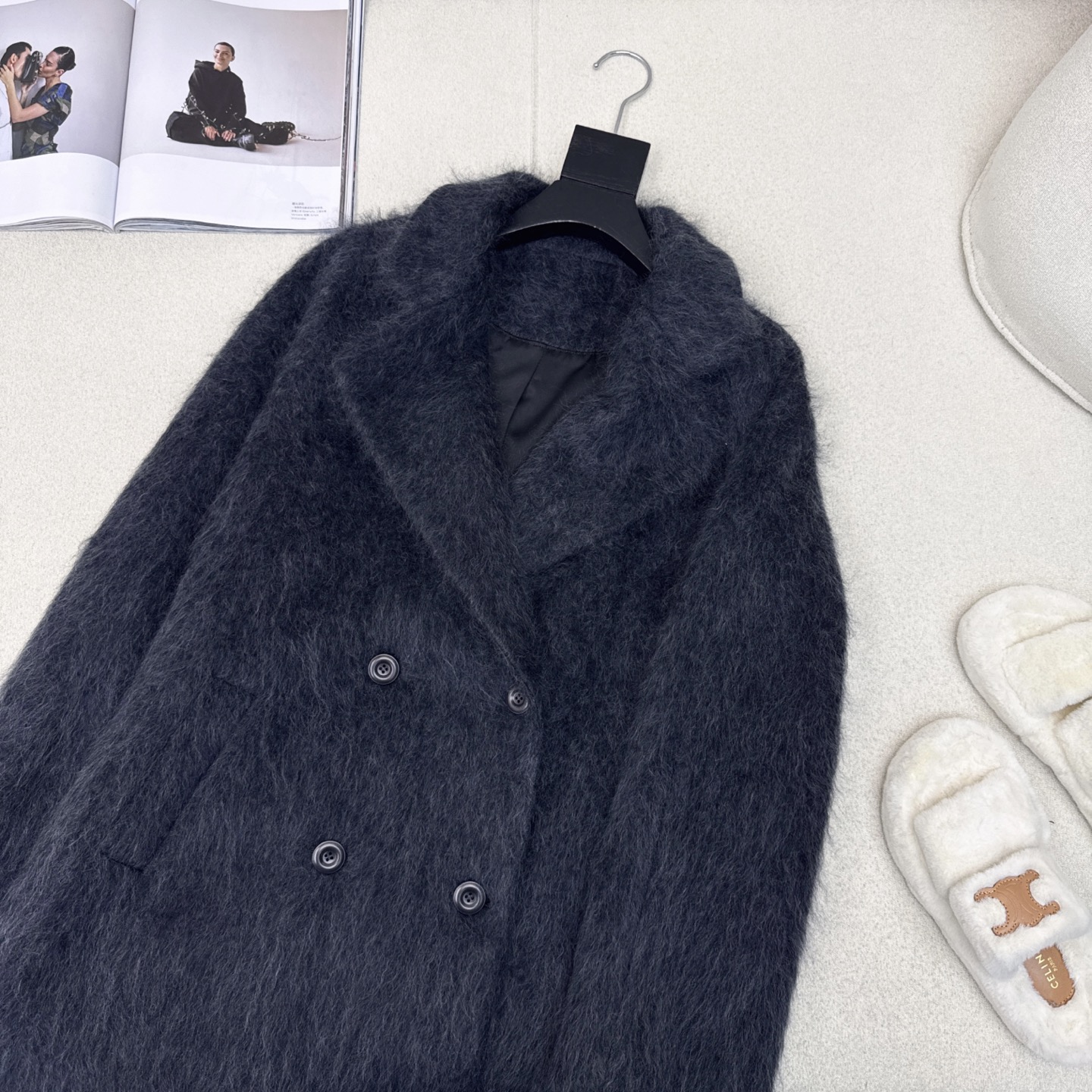 爆单款 Max 25Ss————秋冬最新款极简高级中长款大衣 🩶气质感在线 简约时髦不失设计感 西装翻领