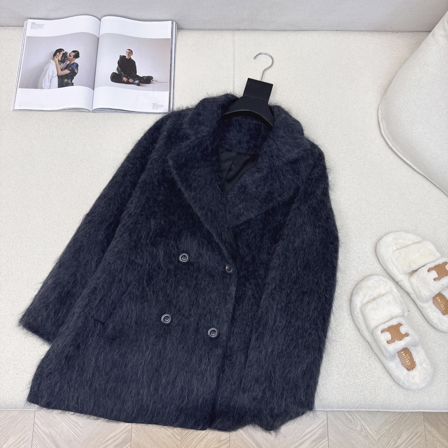 爆单款 Max 25Ss————秋冬最新款极简高级中长款大衣 🩶气质感在线 简约时髦不失设计感 西装翻领