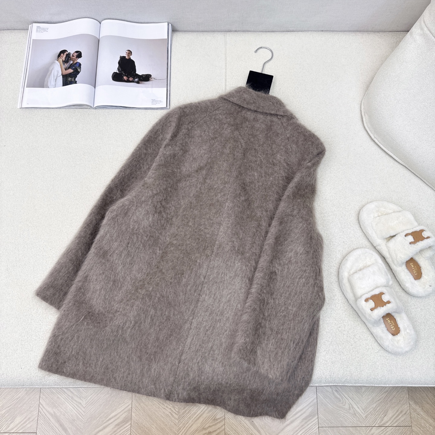 爆单款 Max 25Ss————秋冬最新款极简高级中长款大衣 🩶气质感在线 简约时髦不失设计感 西装翻领