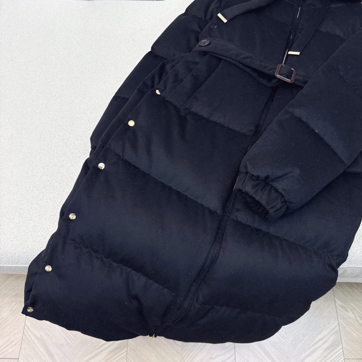独家首发 原单品质 Max 25Ss———秋冬最新款简约双侧扣毛呢长款连帽羽绒服 🖤经典立体H版型剪裁 
