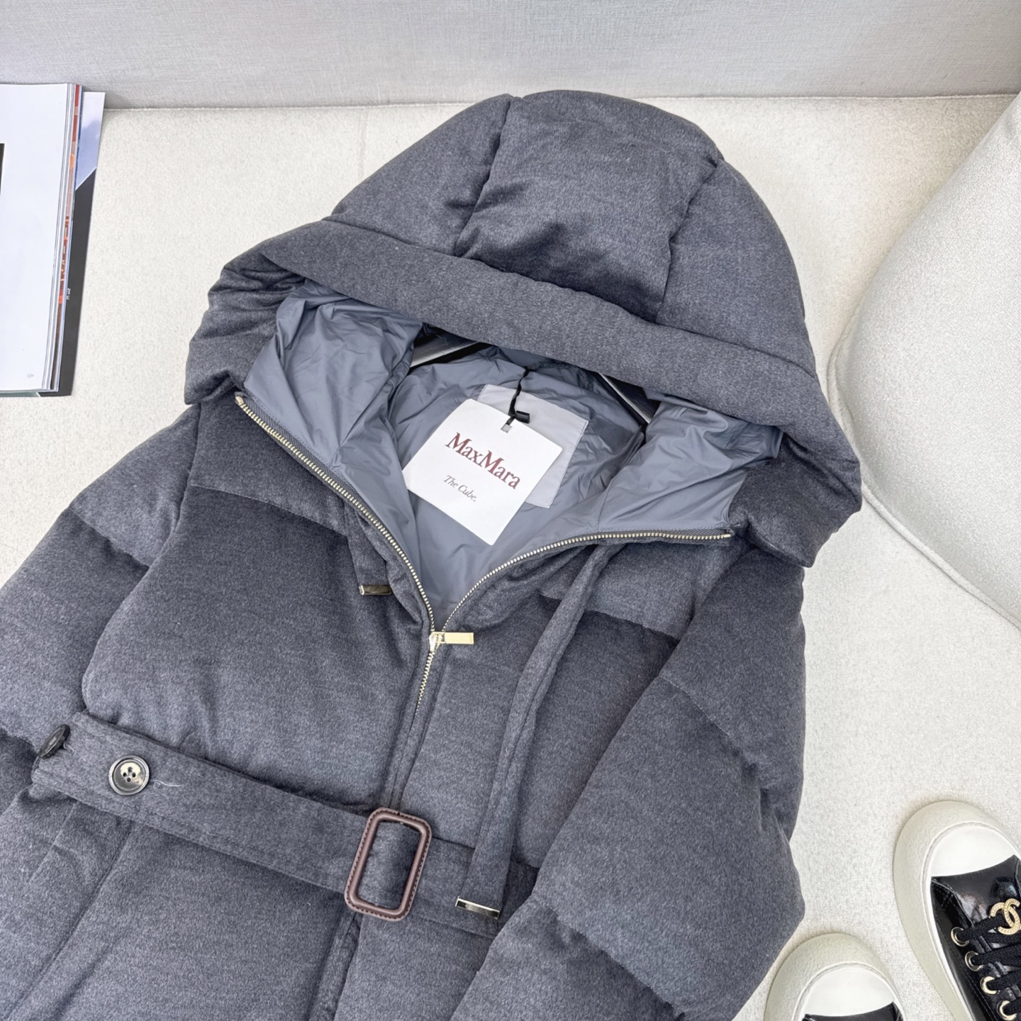 独家首发 原单品质 Max 25Ss———秋冬最新款简约双侧扣毛呢长款连帽羽绒服 🖤经典立体H版型剪裁 