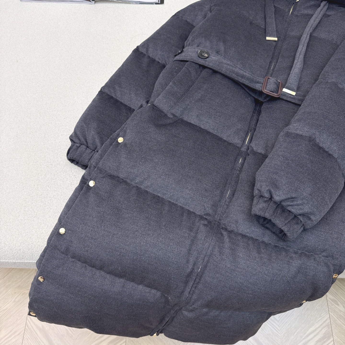 独家首发 原单品质 Max 25Ss———秋冬最新款简约双侧扣毛呢长款连帽羽绒服 🖤经典立体H版型剪裁 