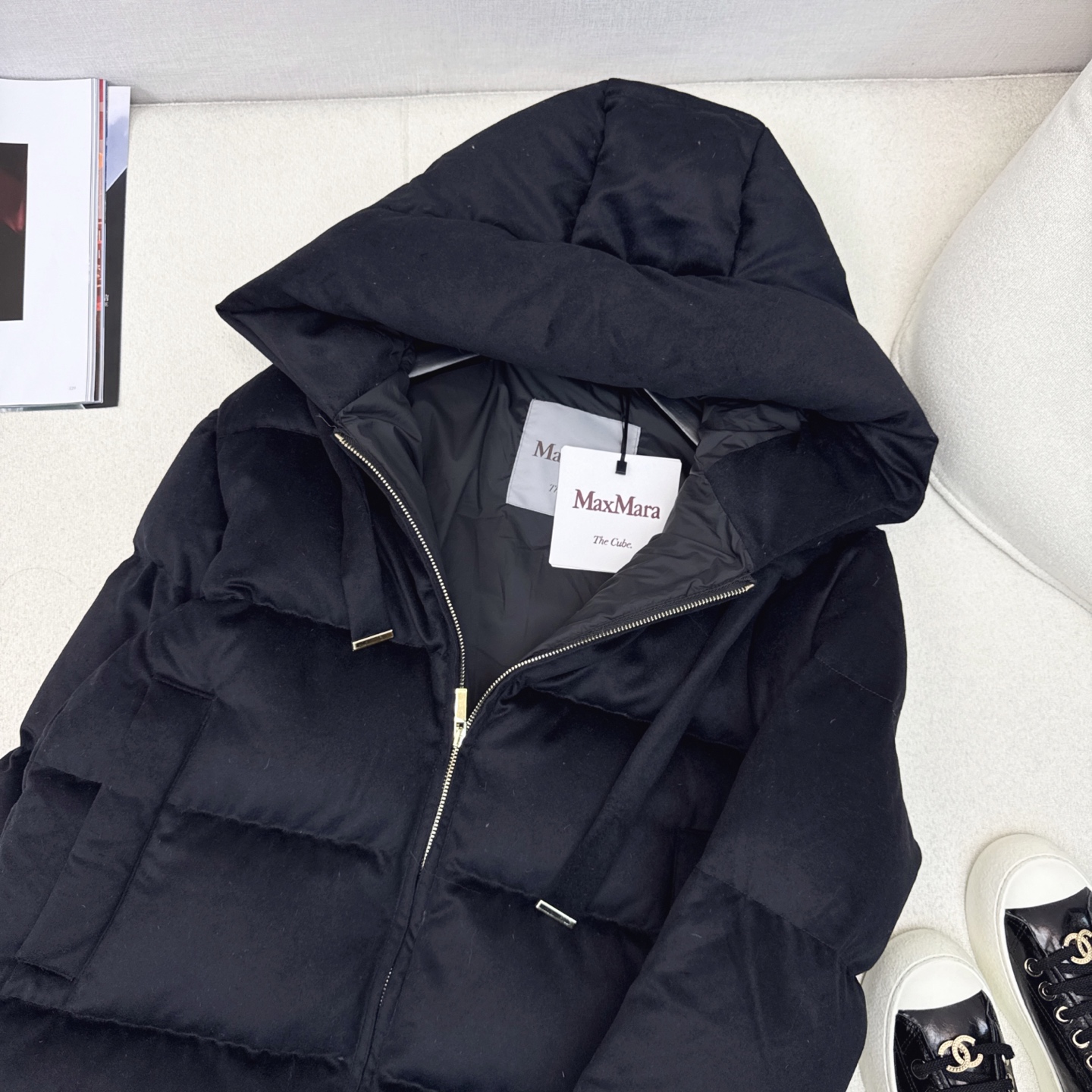 独家首发 原单品质 Max 25Ss———秋冬最新款简约毛呢中长款连帽羽绒服 🖤经典立体H版型剪裁 经典