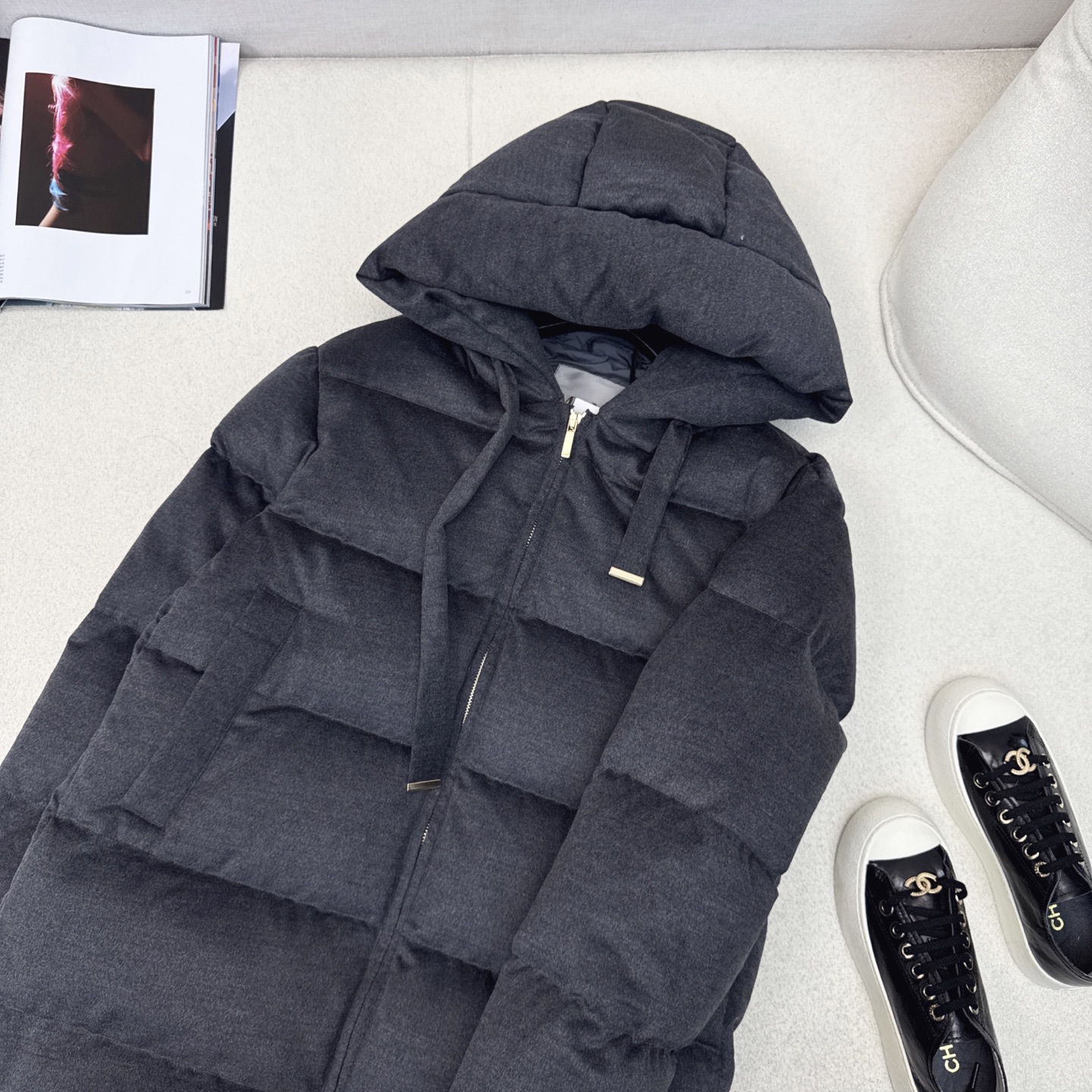 独家首发 原单品质 Max 25Ss———秋冬最新款简约毛呢中长款连帽羽绒服 🖤经典立体H版型剪裁 经典