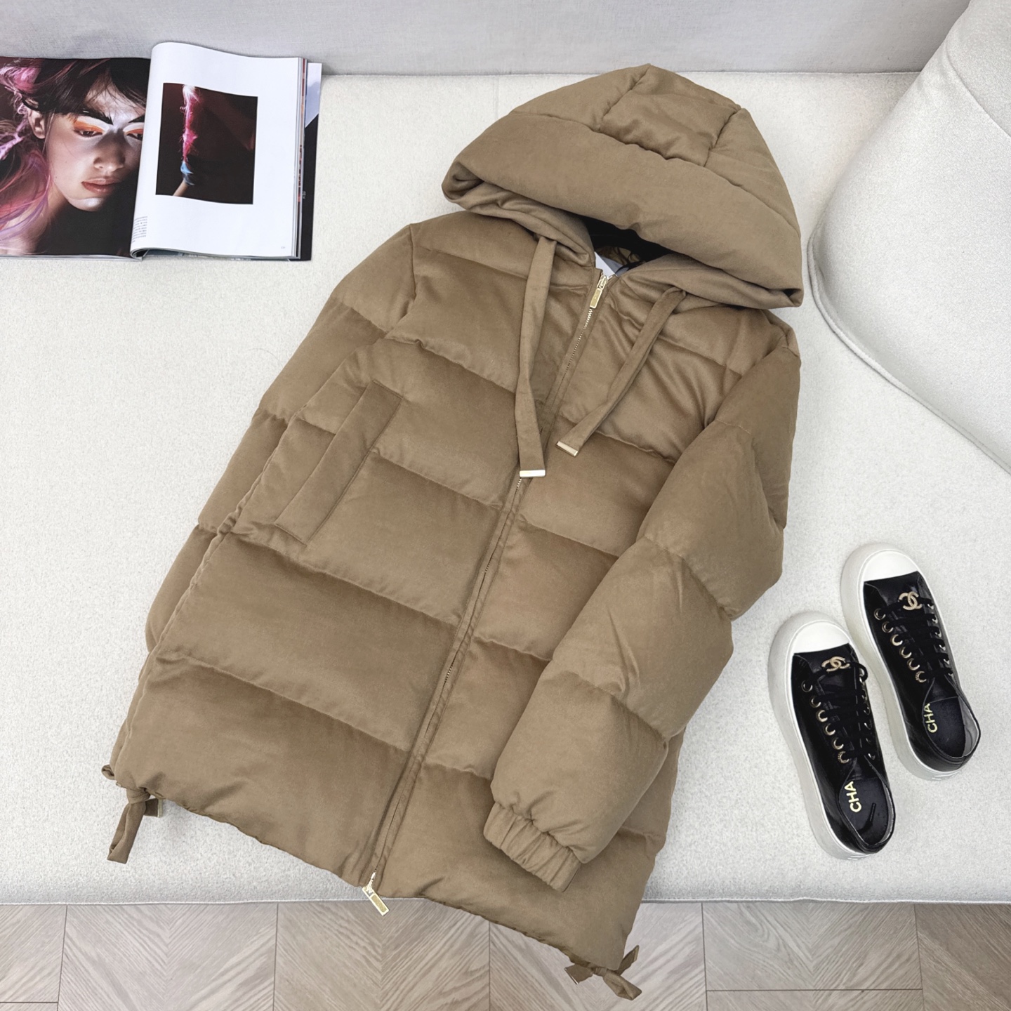 独家首发 原单品质 Max 25Ss———秋冬最新款简约毛呢中长款连帽羽绒服 🖤经典立体H版型剪裁 经典