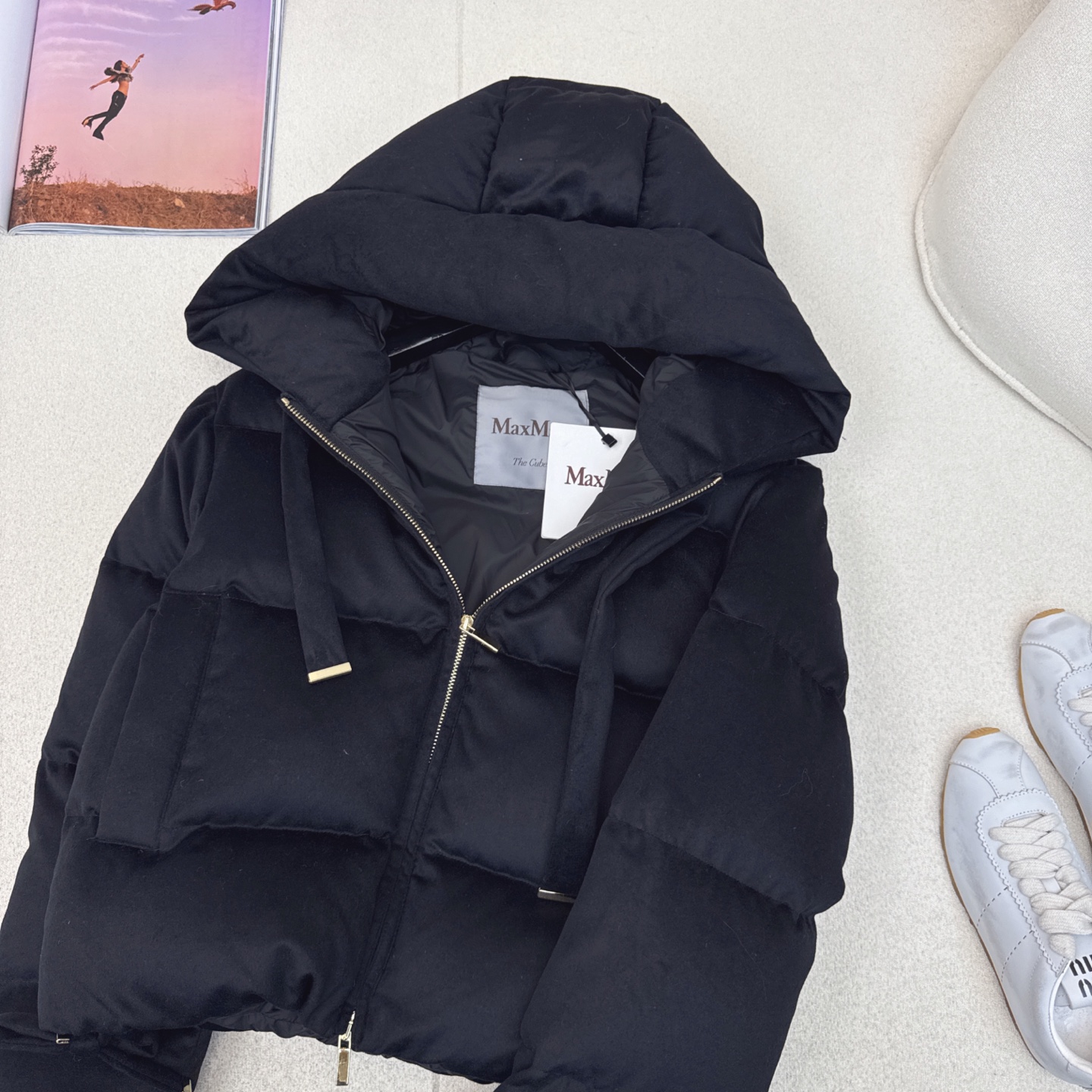 独家首发 原单品质 Max 25Ss———秋冬最新款简约毛呢短款连帽羽绒服 🖤经典立体H版型剪裁 经典时