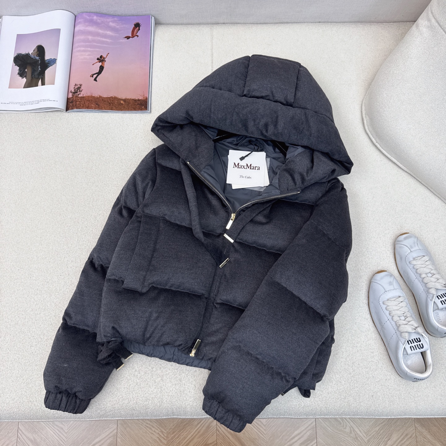 独家首发 原单品质 Max 25Ss———秋冬最新款简约毛呢短款连帽羽绒服 🖤经典立体H版型剪裁 经典时