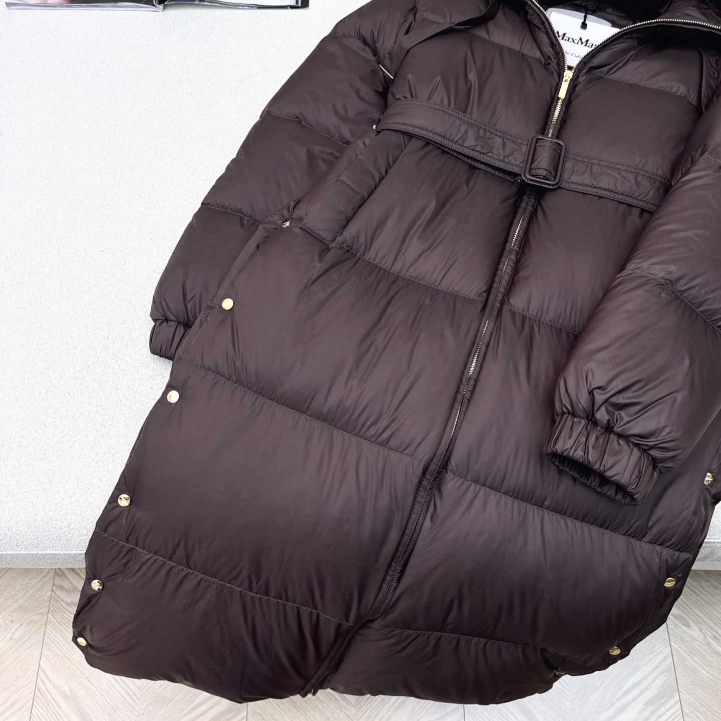 独家首发 原单品质 Max 25Ss———秋冬最新款简约双侧扣连帽长款羽绒服🖤经典立体H版型剪裁 经典时