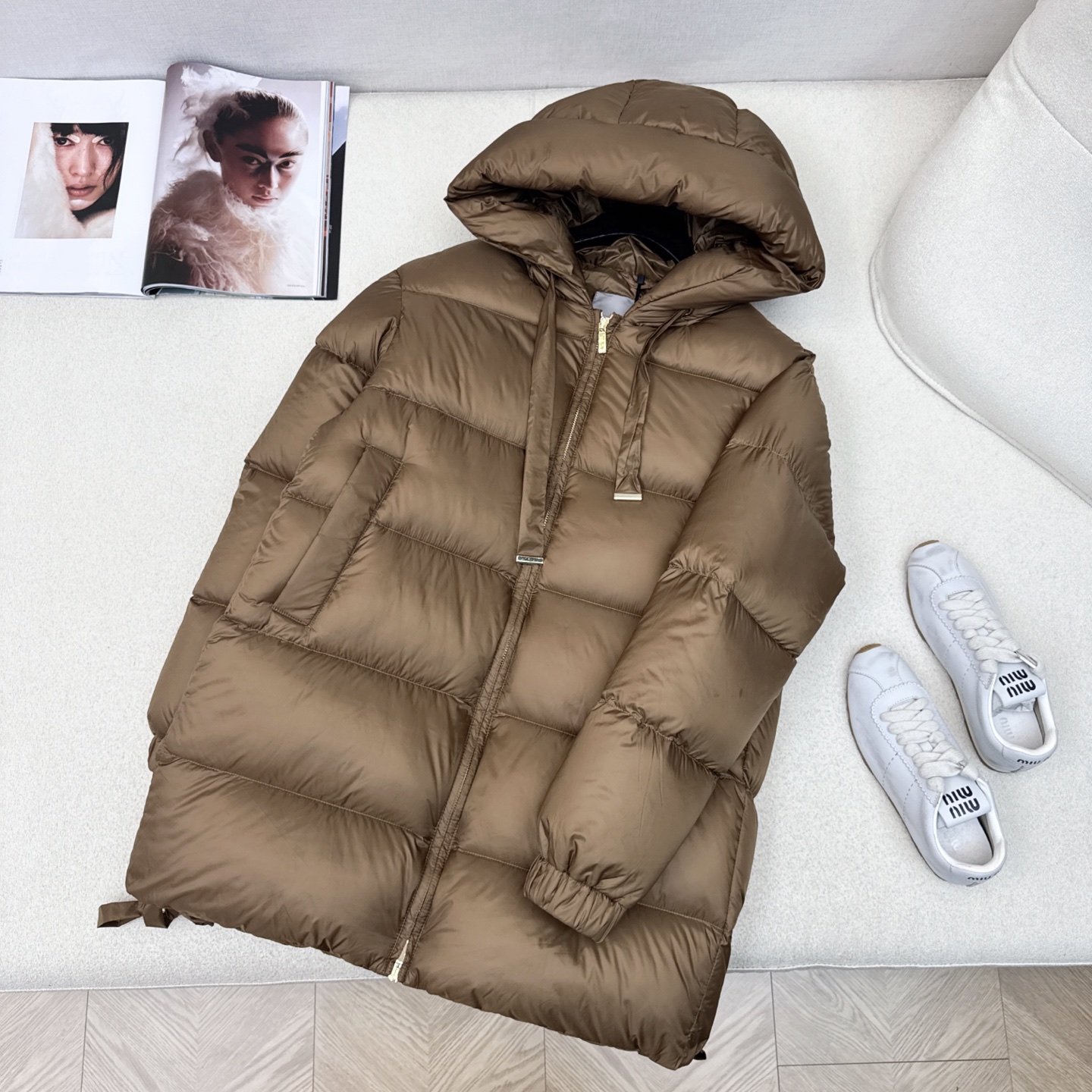 独家首发 原单品质 Max 25Ss———秋冬最新款简约连帽中长款羽绒服🖤经典立体H版型剪裁 经典时髦又
