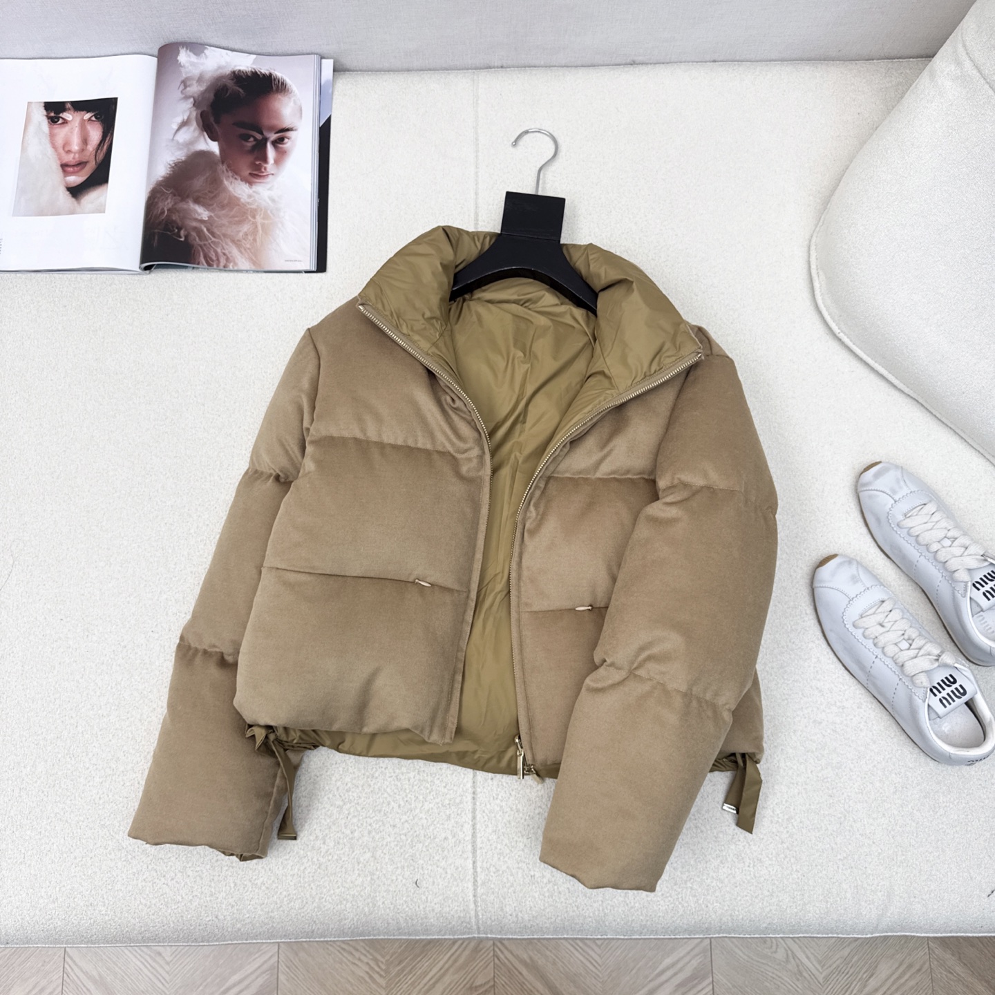 独家首发 原单品质 Max 25Ss———秋冬最新款简约立领毛呢短款连帽羽绒服 🖤经典立体H版型剪裁 经
