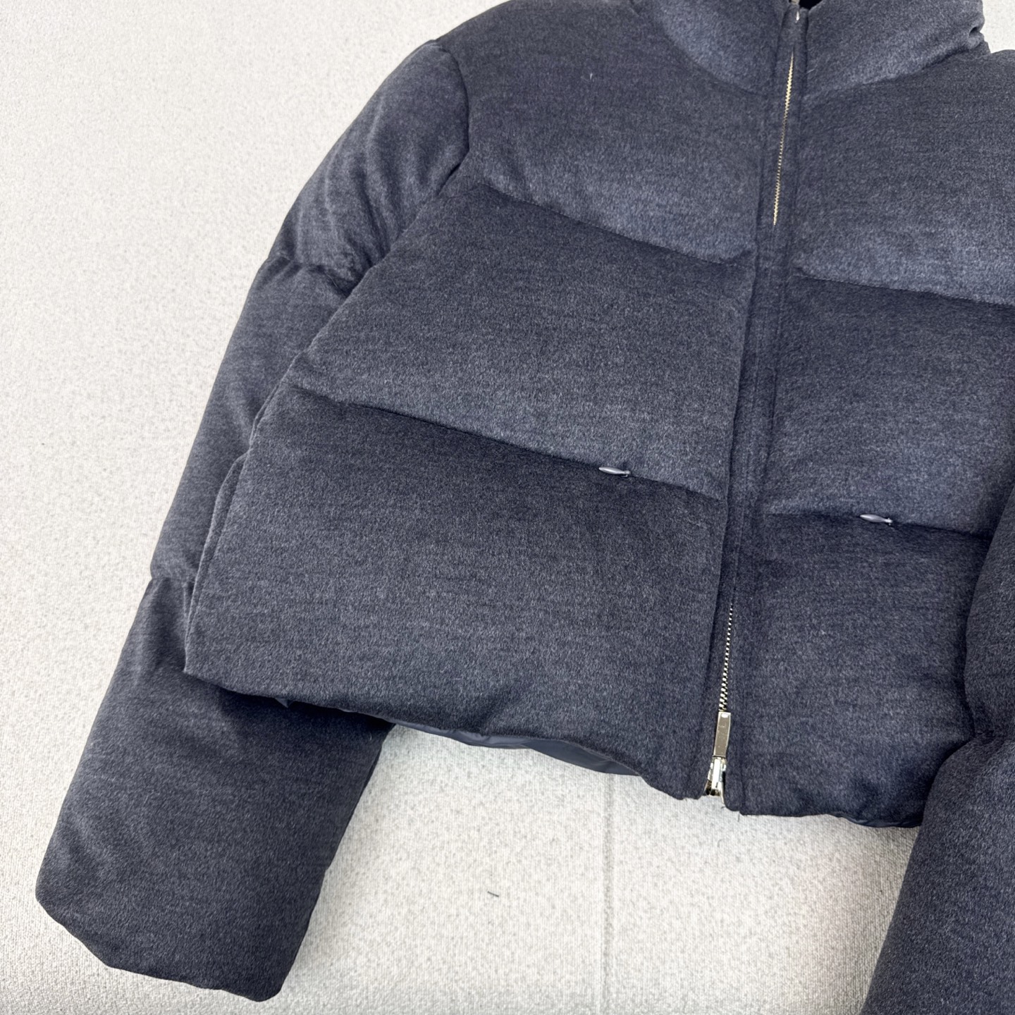 独家首发 原单品质 Max 25Ss———秋冬最新款简约立领毛呢短款连帽羽绒服 🖤经典立体H版型剪裁 经