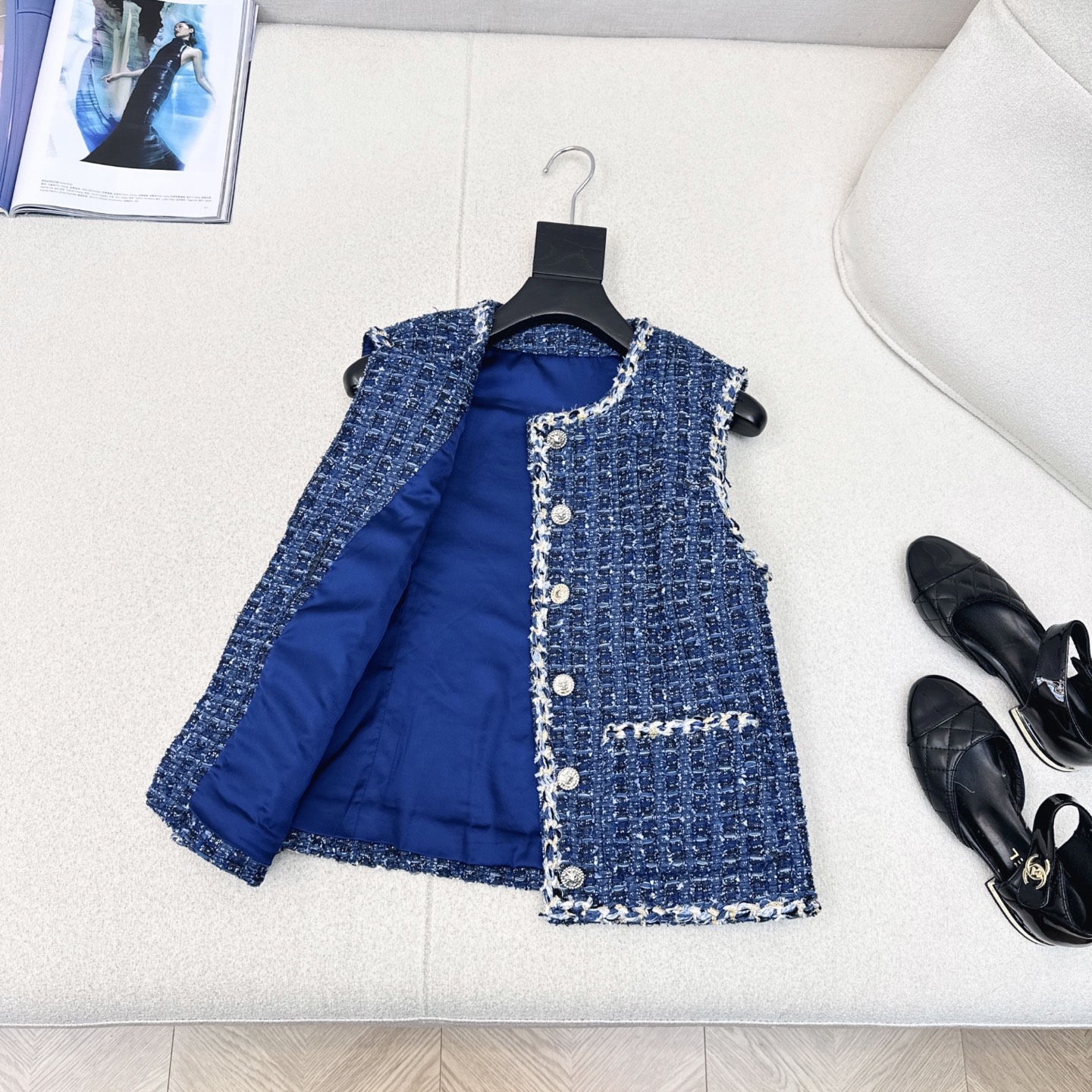 特价🉐️ ❗️现货齐码❗️不退不换❗️C家 25Ss————早秋最新款重工软粗花呢两件套🩵走秀同款小短款