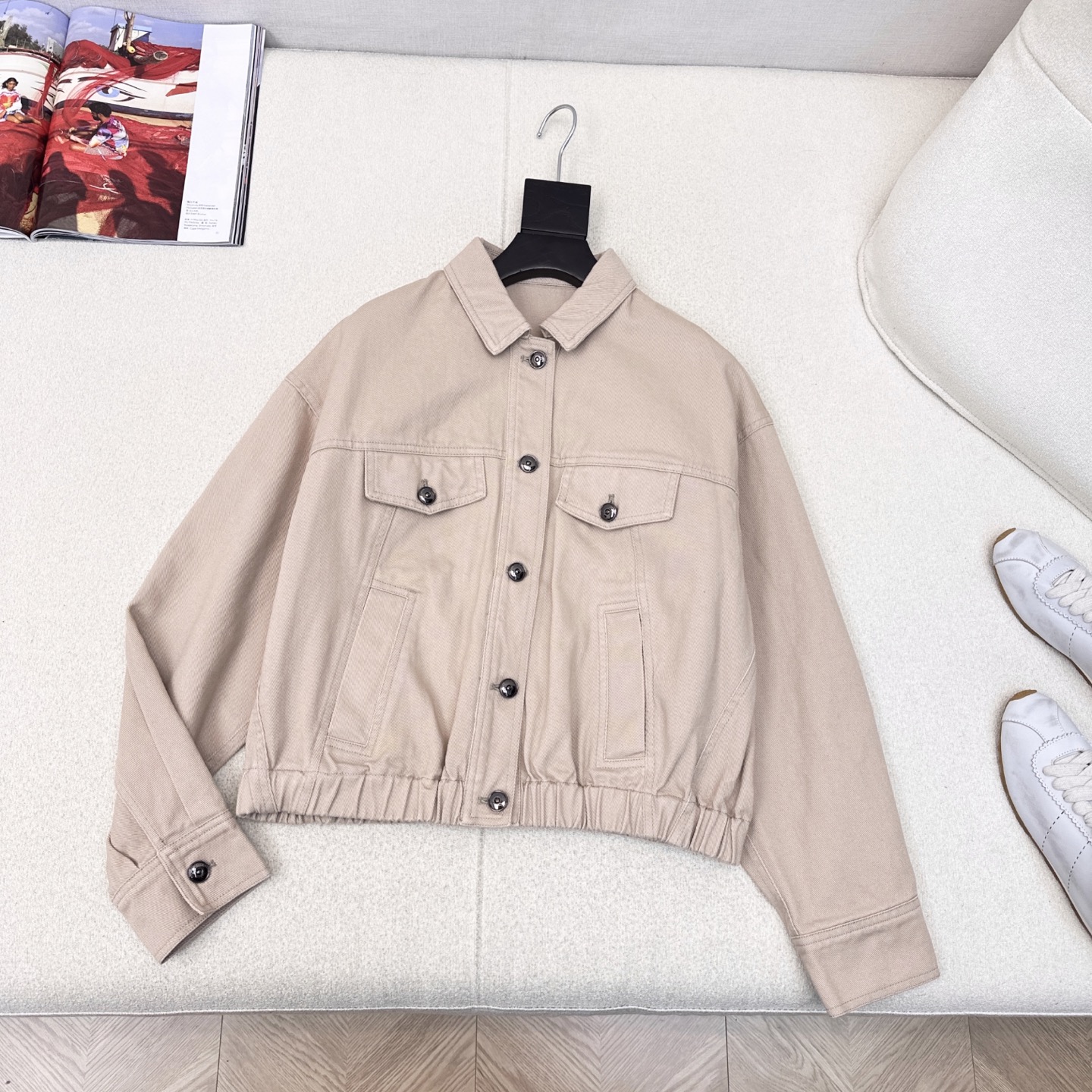 高智感穿搭 Bc 25Ss————早秋最新款做旧皮粉色洗水牛仔夹克外套🩷经典落肩口袋设计 极简主义奢华不