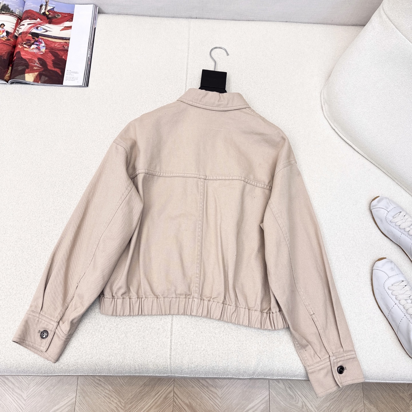 高智感穿搭 Bc 25Ss————早秋最新款做旧皮粉色洗水牛仔夹克外套🩷经典落肩口袋设计 极简主义奢华不