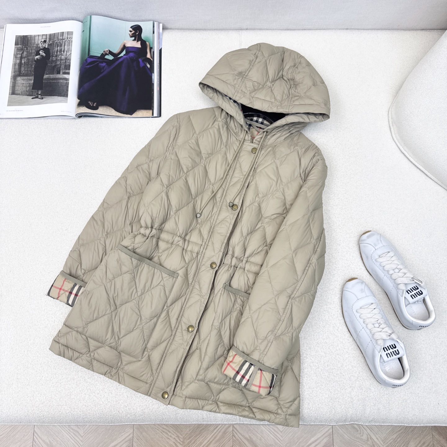 Burberry Quilted Hooded Puffer Coat - Vintage Check Lined - Women's