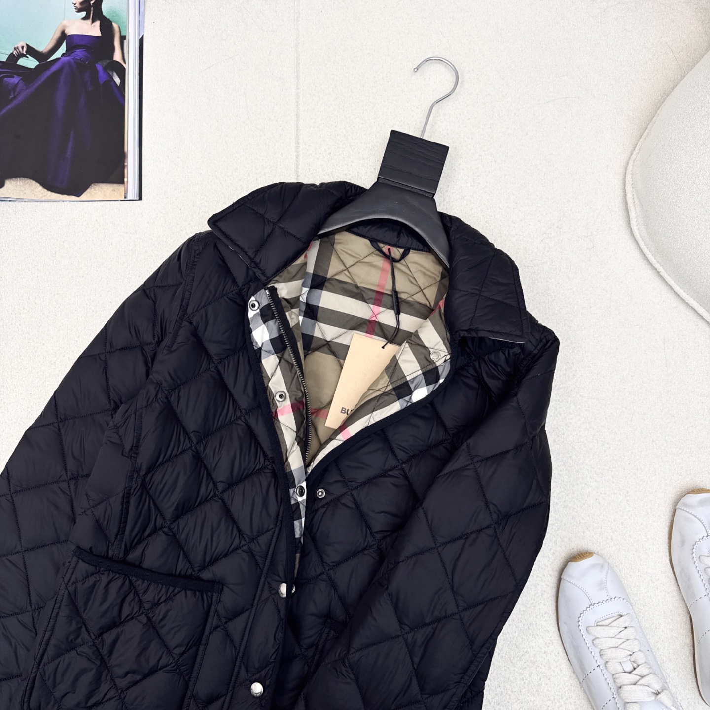 Burberry Diamond Quilted Down Puffer Jacket, Classic Button-Down Coat 3 i1756280938074 5953 0 2