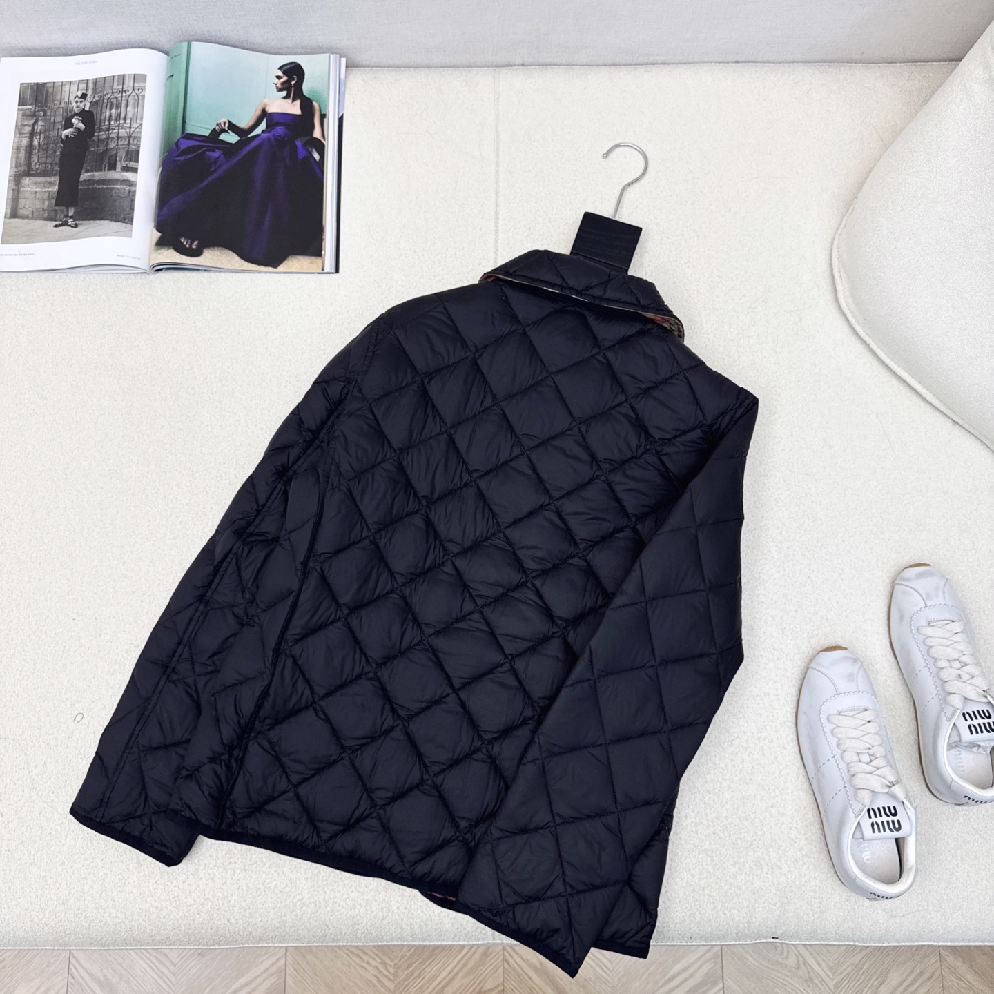 Burberry Quilted Down Puffer Jacket: Vintage-Inspired, Lightweight & Warm 8 i1756280938074 8866 0 8