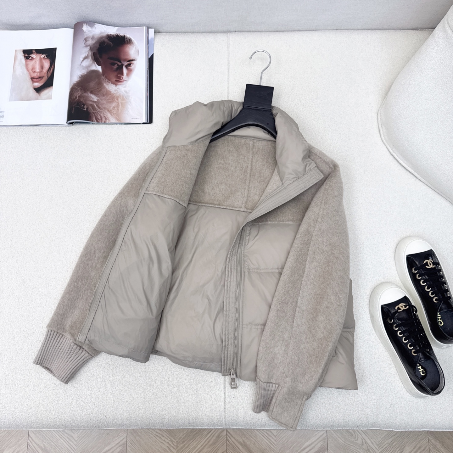 原单品质 Max 25Ss————秋冬最新款拼接羊绒立领短款羽绒服 🖤拼接羊绒袖子设计感很赞～～经典Os
