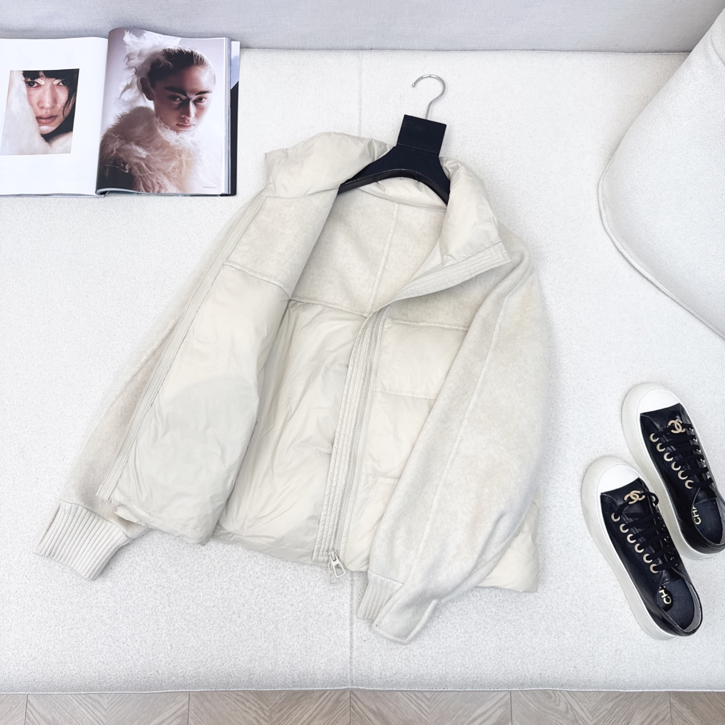 原单品质 Max 25Ss————秋冬最新款拼接羊绒立领短款羽绒服 🖤拼接羊绒袖子设计感很赞～～经典Os