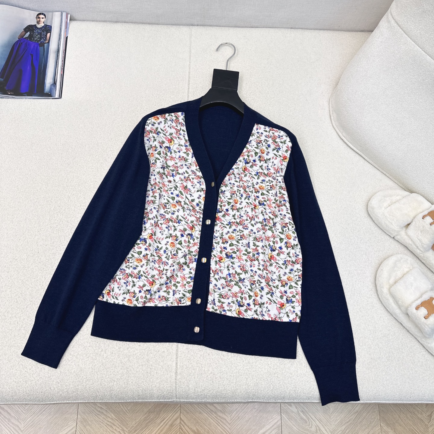 高智感老钱风穿搭 lp🆕 25Ss———早秋最新款高级感印花拼接V领开衫🖤七夕限定复古田园繁花精致图案 