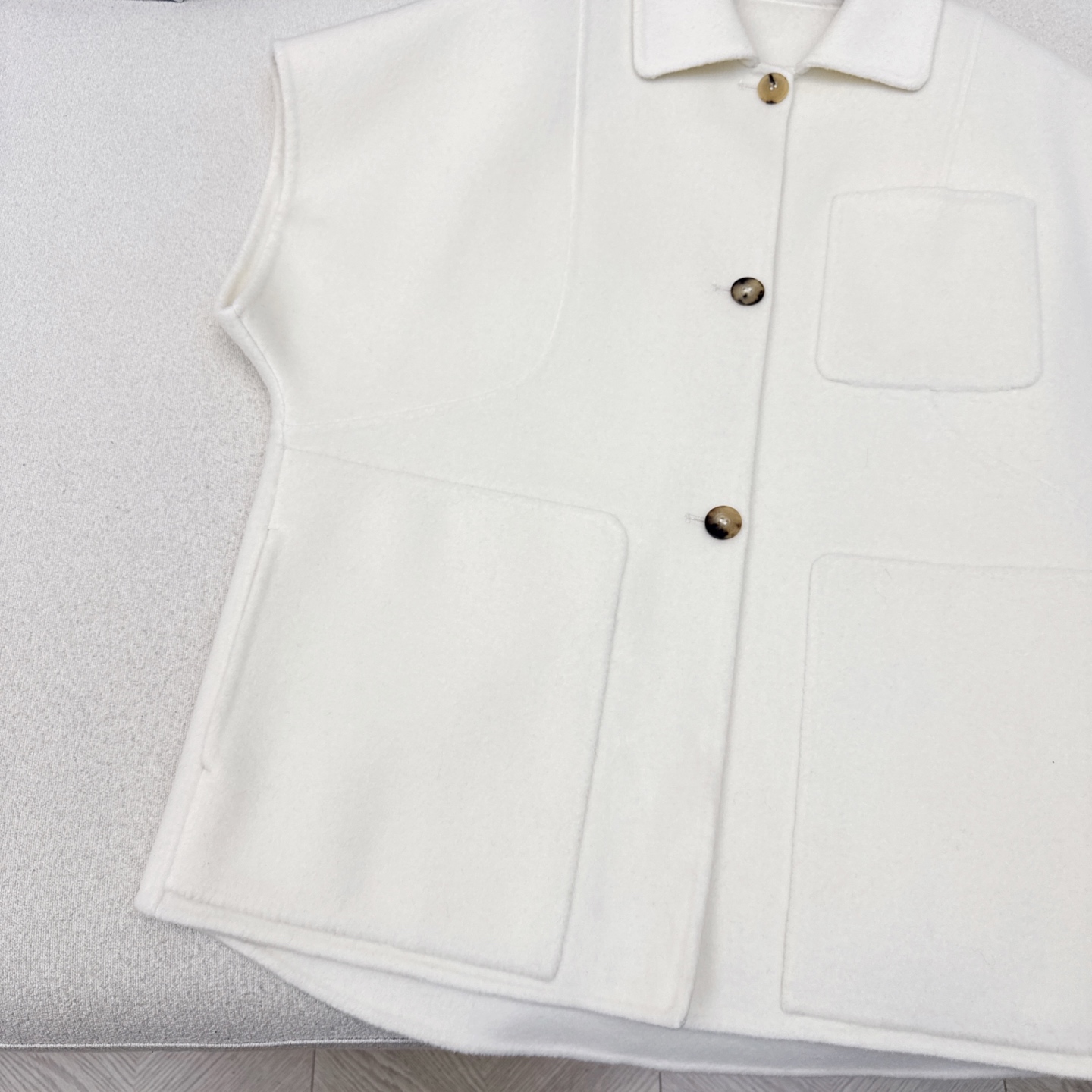 独家款～ Her———白秋冬最新款高级极简风廓形中长款双面呢马甲🤎叠搭神器 纯手工制作双面尼羊绒面料 翻