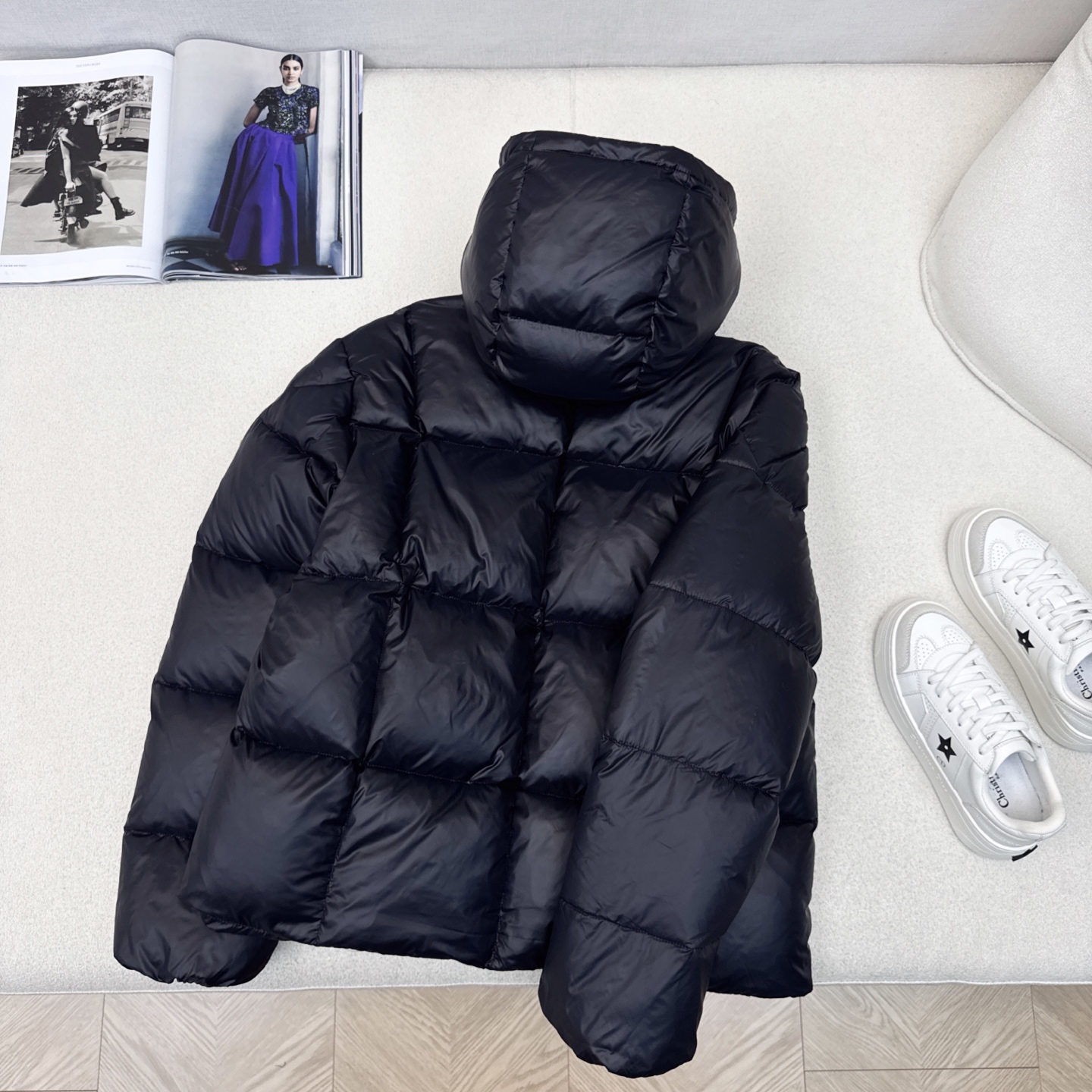 男女同款 原单品质 MC 25Ss———秋冬新品连帽面包羽绒服外套 🤍经典H版型立体剪裁版型设计 时髦又